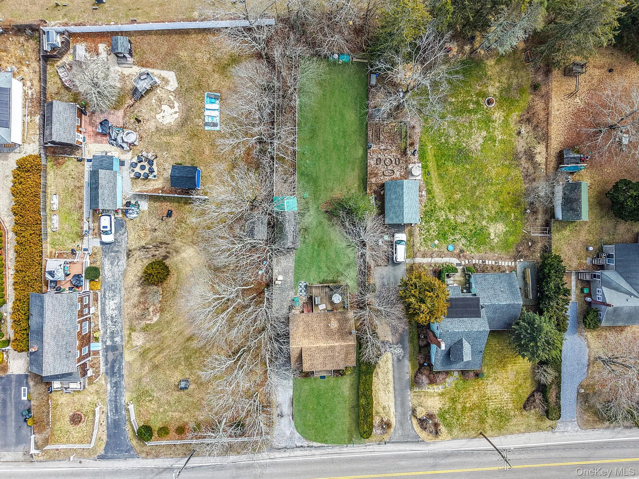 14 Tuttle Avenue, Southampton, NY, 3 Bedrooms Bedrooms, 7 Rooms Rooms,1 BathroomBathrooms,Residential,For Rent,Tuttle,0,1011763 14 Tuttle Avenue, Southampton, NY, 3 Bedrooms Bedrooms, 7 Rooms Rooms,1 BathroomBathrooms,Residential,For Rent,Tuttle,0,1011763