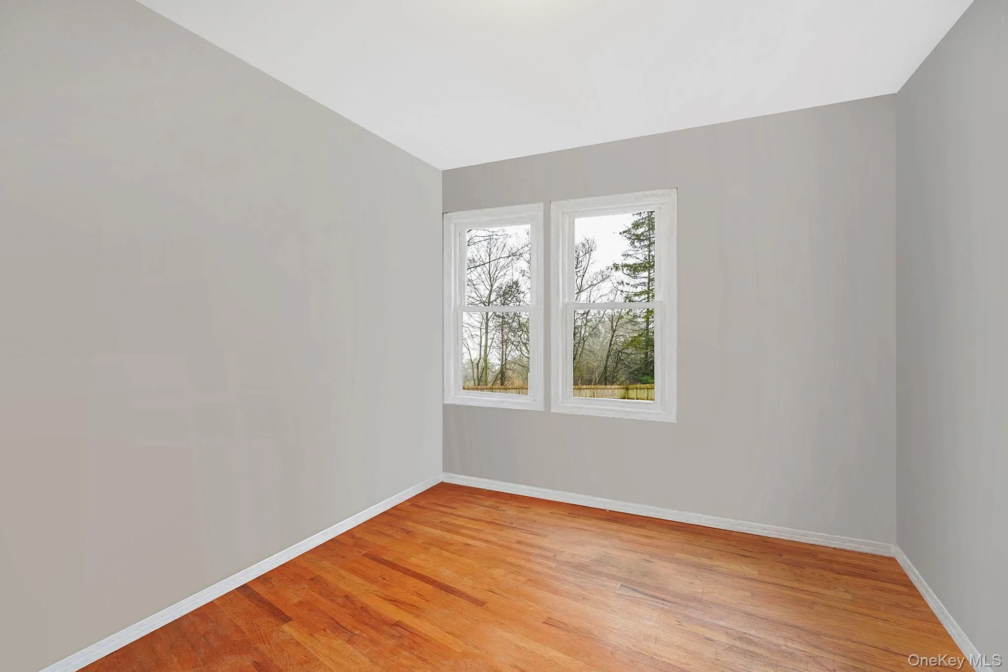 14 Tuttle Avenue, Southampton, NY, 3 Bedrooms Bedrooms, 7 Rooms Rooms,1 BathroomBathrooms,Residential,For Rent,Tuttle,0,1011763 14 Tuttle Avenue, Southampton, NY, 3 Bedrooms Bedrooms, 7 Rooms Rooms,1 BathroomBathrooms,Residential,For Rent,Tuttle,0,1011763