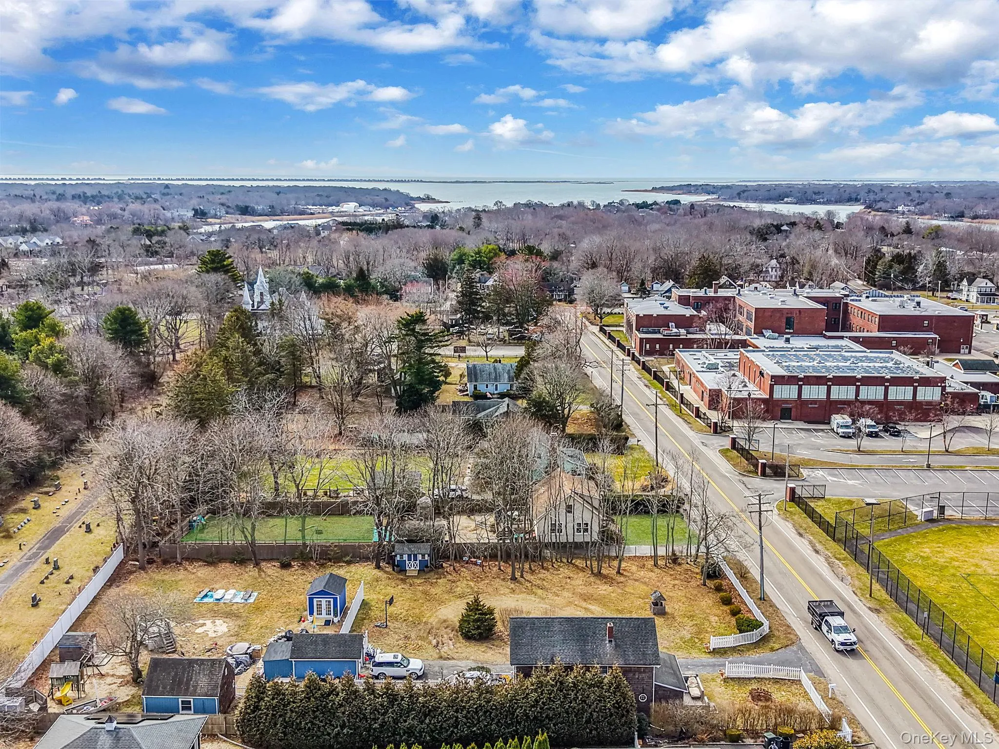 14 Tuttle Avenue, Southampton, NY, 3 Bedrooms Bedrooms, 7 Rooms Rooms,1 BathroomBathrooms,Residential,For Rent,Tuttle,0,1011763 14 Tuttle Avenue, Southampton, NY, 3 Bedrooms Bedrooms, 7 Rooms Rooms,1 BathroomBathrooms,Residential,For Rent,Tuttle,0,1011763