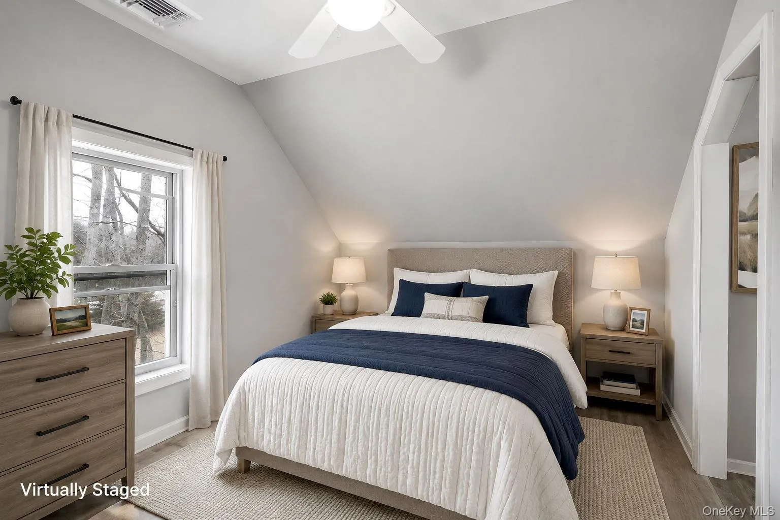 14 Tuttle Avenue, Southampton, NY, 3 Bedrooms Bedrooms, 7 Rooms Rooms,1 BathroomBathrooms,Residential,For Rent,Tuttle,0,1011763 14 Tuttle Avenue, Southampton, NY, 3 Bedrooms Bedrooms, 7 Rooms Rooms,1 BathroomBathrooms,Residential,For Rent,Tuttle,0,1011763
