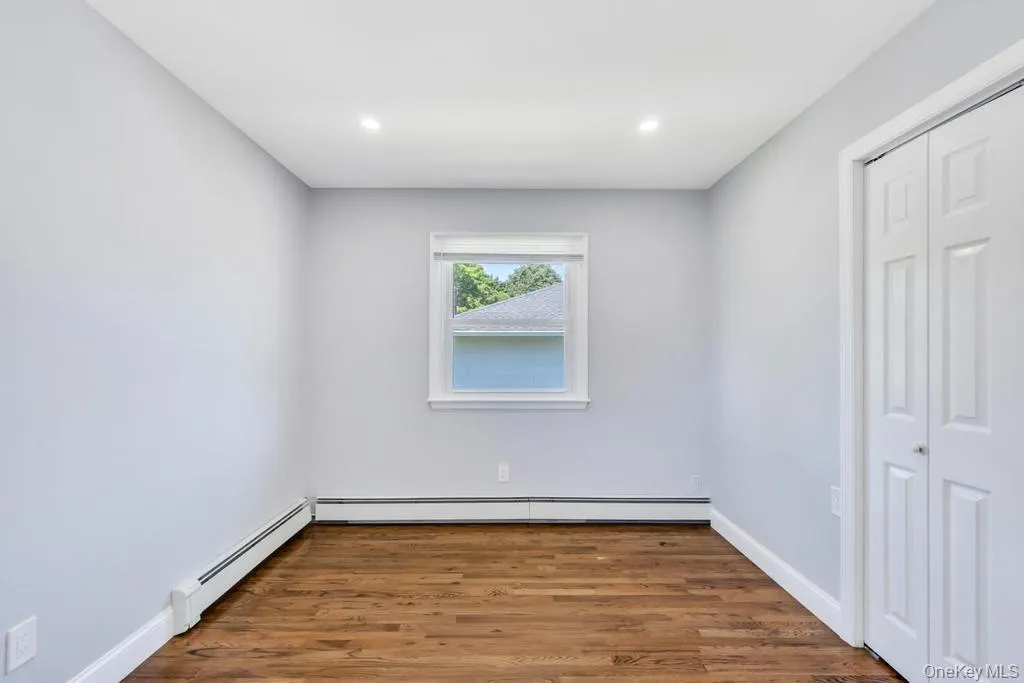 220 Adirondack Drive, Brookhaven, NY, 6 Bedrooms Bedrooms, 9 Rooms Rooms,2 BathroomsBathrooms,Residential,For Rent,Adirondack,0,1011767 220 Adirondack Drive, Brookhaven, NY, 6 Bedrooms Bedrooms, 9 Rooms Rooms,2 BathroomsBathrooms,Residential,For Rent,Adirondack,0,1011767
