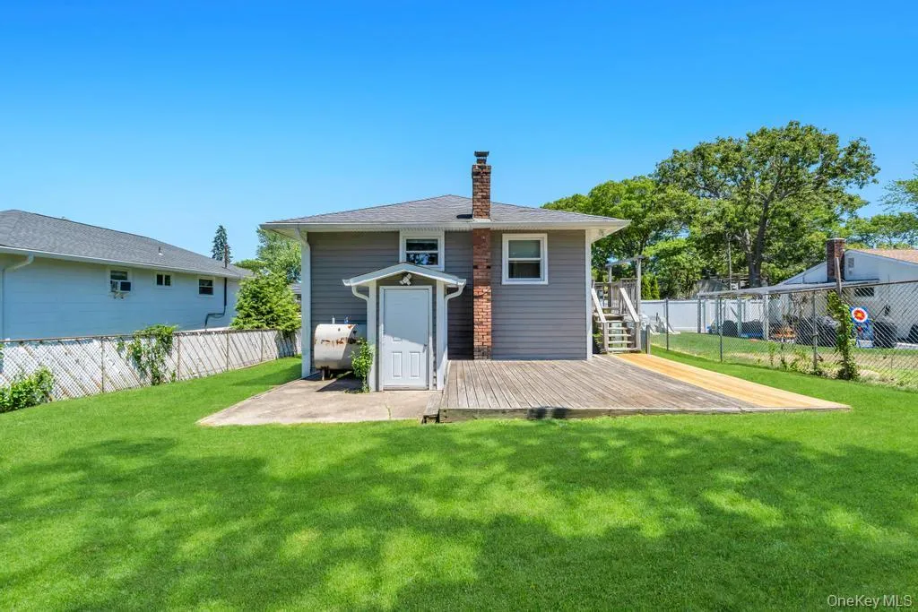 220 Adirondack Drive, Brookhaven, NY, 6 Bedrooms Bedrooms, 9 Rooms Rooms,2 BathroomsBathrooms,Residential,For Rent,Adirondack,0,1011767 220 Adirondack Drive, Brookhaven, NY, 6 Bedrooms Bedrooms, 9 Rooms Rooms,2 BathroomsBathrooms,Residential,For Rent,Adirondack,0,1011767