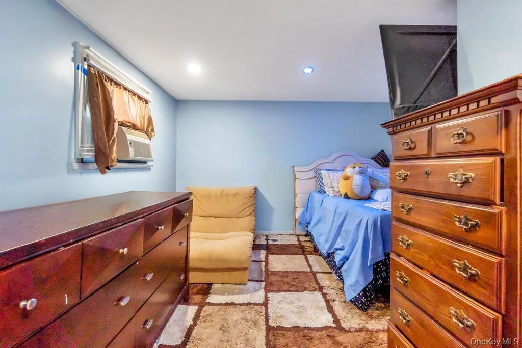 220 Adirondack Drive, Brookhaven, NY, 6 Bedrooms Bedrooms, 9 Rooms Rooms,2 BathroomsBathrooms,Residential,For Rent,Adirondack,0,1011767 220 Adirondack Drive, Brookhaven, NY, 6 Bedrooms Bedrooms, 9 Rooms Rooms,2 BathroomsBathrooms,Residential,For Rent,Adirondack,0,1011767