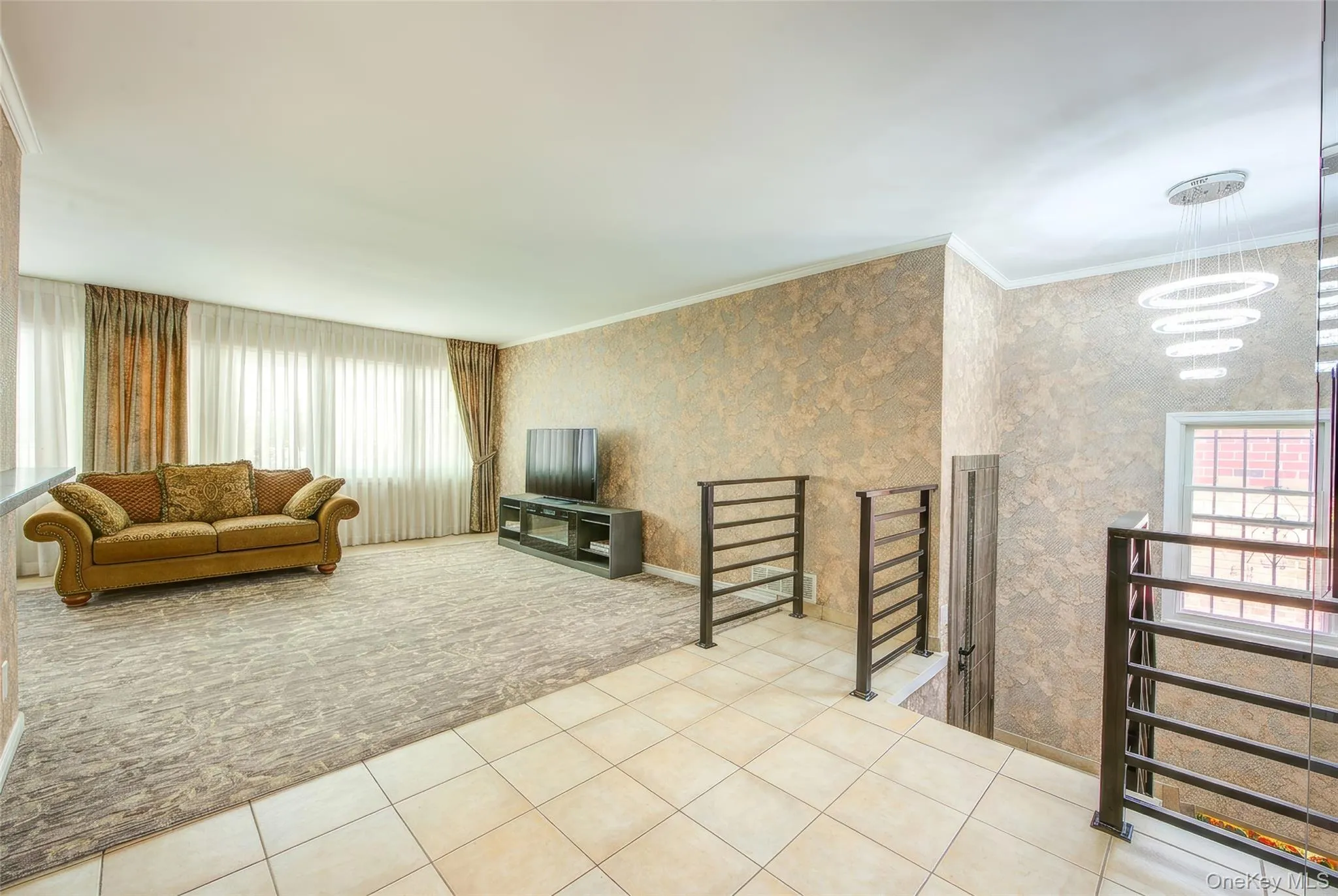 71-15 167th Street, New York, NY, 3 Bedrooms Bedrooms, 6 Rooms Rooms,3 BathroomsBathrooms,Residential,For Rent,167th,0,1011768 71-15 167th Street, New York, NY, 3 Bedrooms Bedrooms, 6 Rooms Rooms,3 BathroomsBathrooms,Residential,For Rent,167th,0,1011768