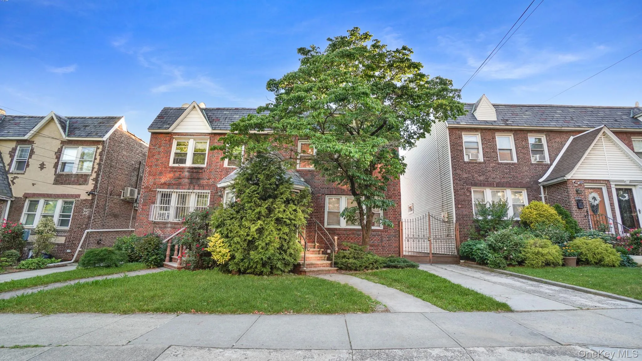 88-48 207th Street, New York, NY, 3 Bedrooms Bedrooms, 9 Rooms Rooms,2 BathroomsBathrooms,Residential,For Rent,207th,0,1011773 88-48 207th Street, New York, NY, 3 Bedrooms Bedrooms, 9 Rooms Rooms,2 BathroomsBathrooms,Residential,For Rent,207th,0,1011773