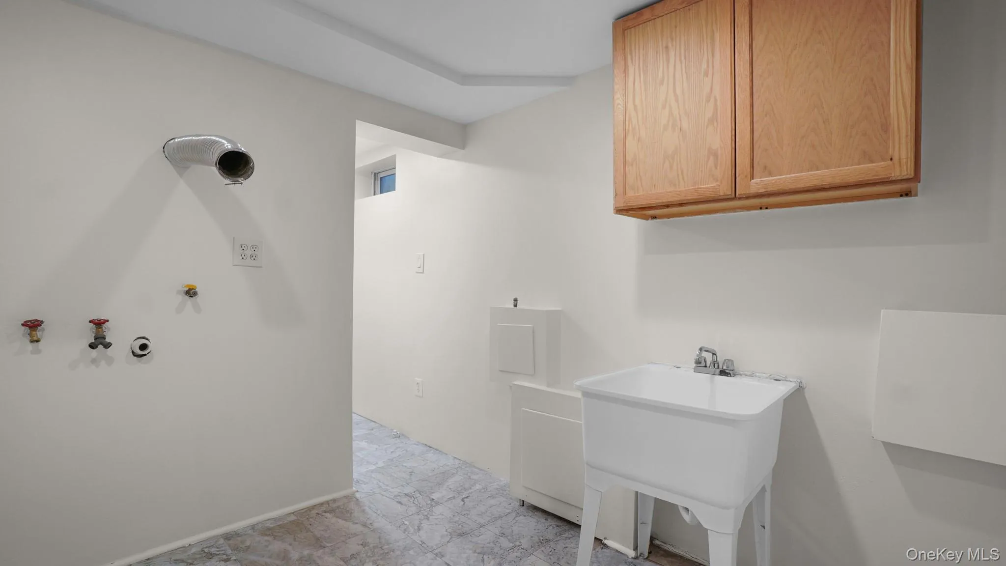 88-48 207th Street, New York, NY, 3 Bedrooms Bedrooms, 9 Rooms Rooms,2 BathroomsBathrooms,Residential,For Rent,207th,0,1011773 88-48 207th Street, New York, NY, 3 Bedrooms Bedrooms, 9 Rooms Rooms,2 BathroomsBathrooms,Residential,For Rent,207th,0,1011773