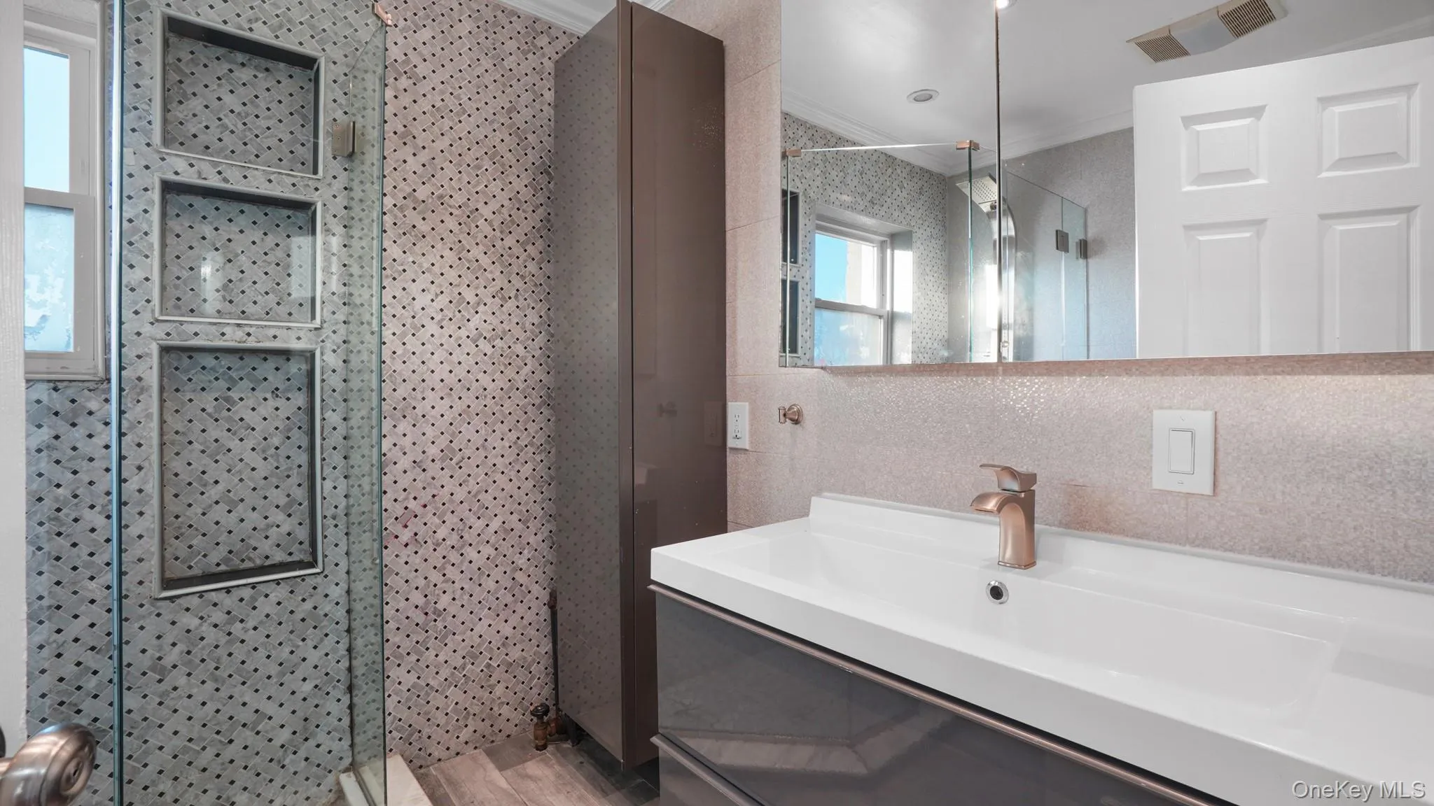 88-48 207th Street, New York, NY, 3 Bedrooms Bedrooms, 9 Rooms Rooms,2 BathroomsBathrooms,Residential,For Rent,207th,0,1011773 88-48 207th Street, New York, NY, 3 Bedrooms Bedrooms, 9 Rooms Rooms,2 BathroomsBathrooms,Residential,For Rent,207th,0,1011773