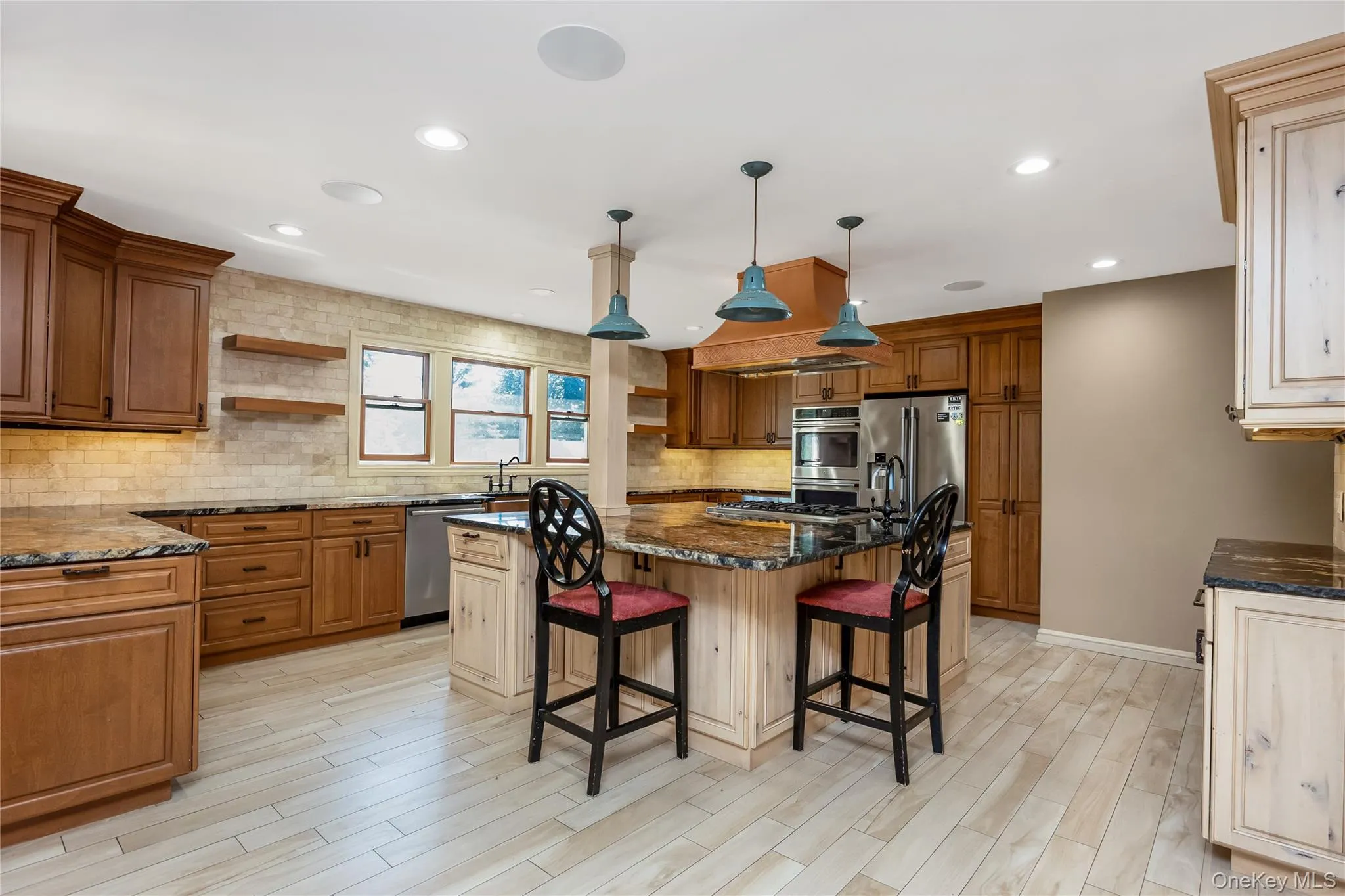 51 Bayside Avenue, Babylon, NY, 3 Bedrooms Bedrooms, 5 Rooms Rooms,1 BathroomBathrooms,Residential,For Rent,Bayside,0,1011776 51 Bayside Avenue, Babylon, NY, 3 Bedrooms Bedrooms, 5 Rooms Rooms,1 BathroomBathrooms,Residential,For Rent,Bayside,0,1011776