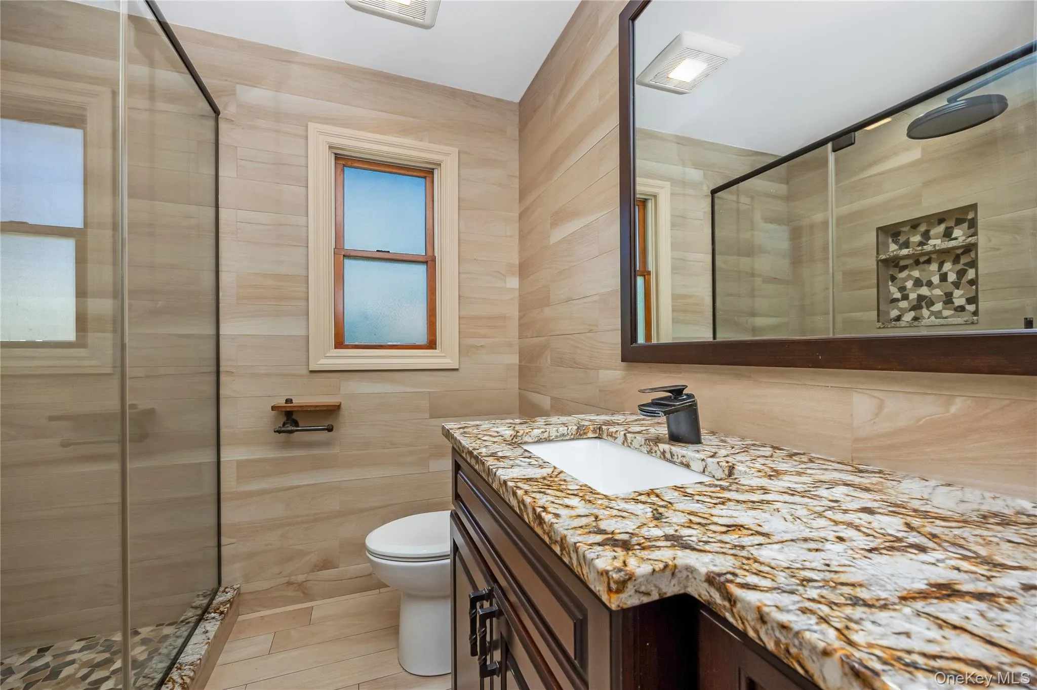 51 Bayside Avenue, Babylon, NY, 3 Bedrooms Bedrooms, 5 Rooms Rooms,1 BathroomBathrooms,Residential,For Rent,Bayside,0,1011776 51 Bayside Avenue, Babylon, NY, 3 Bedrooms Bedrooms, 5 Rooms Rooms,1 BathroomBathrooms,Residential,For Rent,Bayside,0,1011776