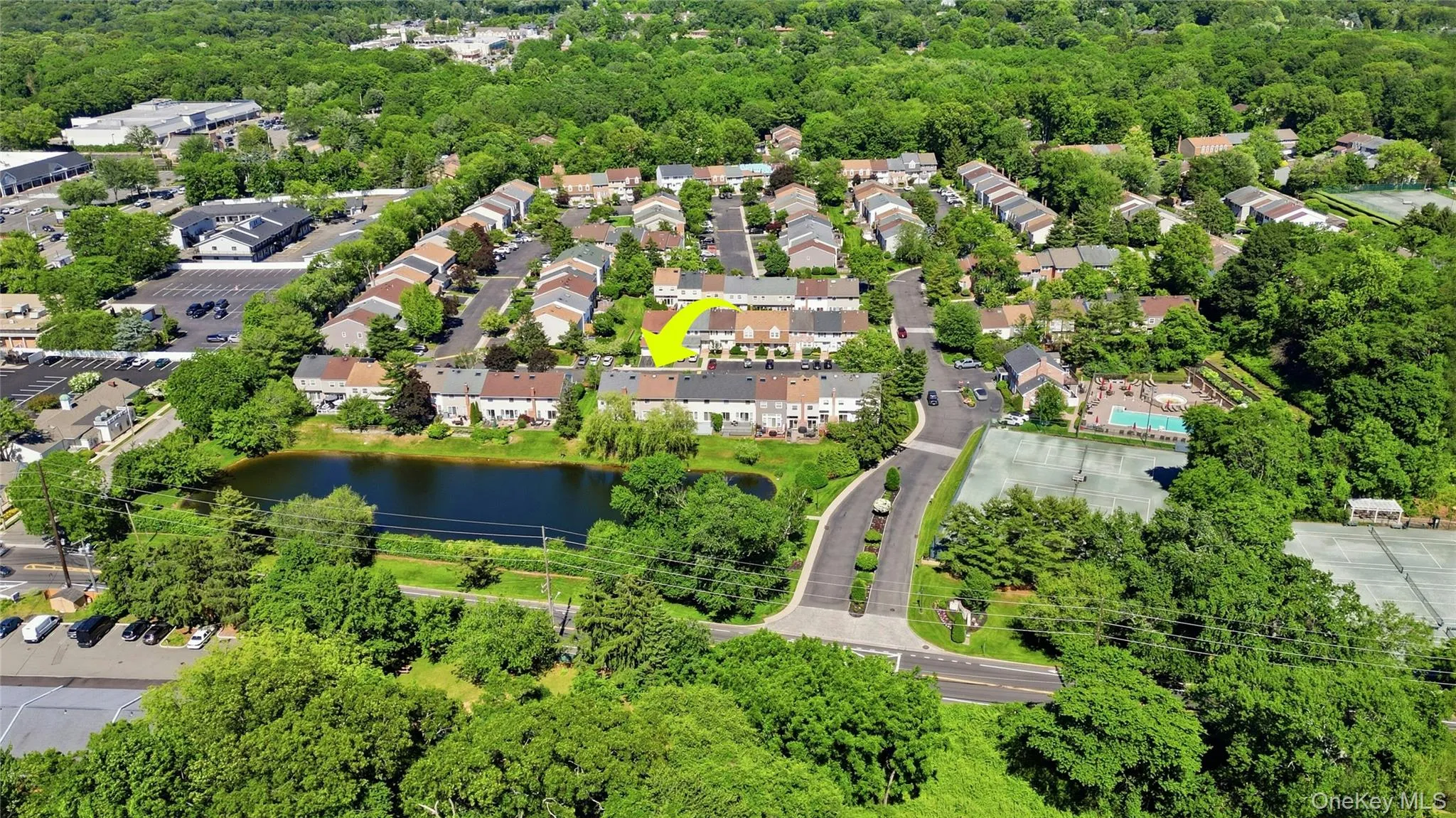 84 Woodlake Drive, Oyster Bay, NY, 2 Bedrooms Bedrooms, 5 Rooms Rooms,2 BathroomsBathrooms,Residential,For Rent,Woodlake,0,1011780 84 Woodlake Drive, Oyster Bay, NY, 2 Bedrooms Bedrooms, 5 Rooms Rooms,2 BathroomsBathrooms,Residential,For Rent,Woodlake,0,1011780