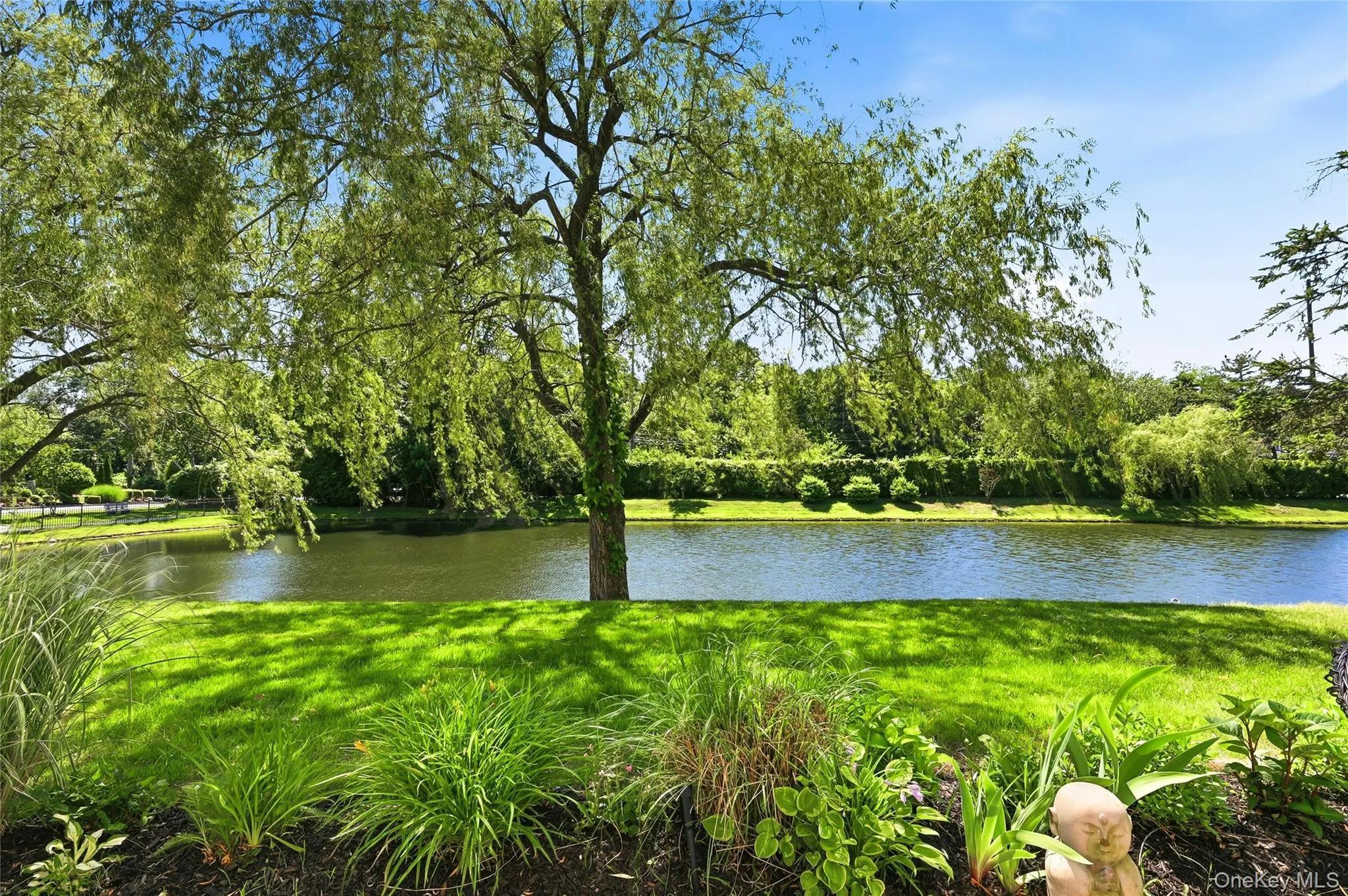 84 Woodlake Drive, Oyster Bay, NY, 2 Bedrooms Bedrooms, 5 Rooms Rooms,2 BathroomsBathrooms,Residential,For Rent,Woodlake,0,1011780 84 Woodlake Drive, Oyster Bay, NY, 2 Bedrooms Bedrooms, 5 Rooms Rooms,2 BathroomsBathrooms,Residential,For Rent,Woodlake,0,1011780