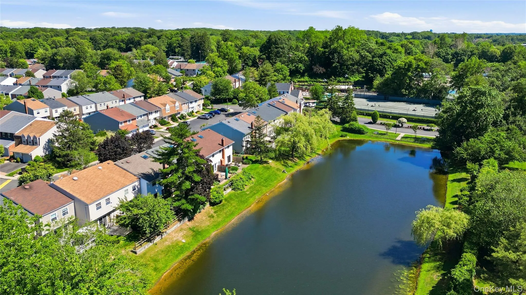 84 Woodlake Drive, Oyster Bay, NY, 2 Bedrooms Bedrooms, 5 Rooms Rooms,2 BathroomsBathrooms,Residential,For Rent,Woodlake,0,1011780 84 Woodlake Drive, Oyster Bay, NY, 2 Bedrooms Bedrooms, 5 Rooms Rooms,2 BathroomsBathrooms,Residential,For Rent,Woodlake,0,1011780