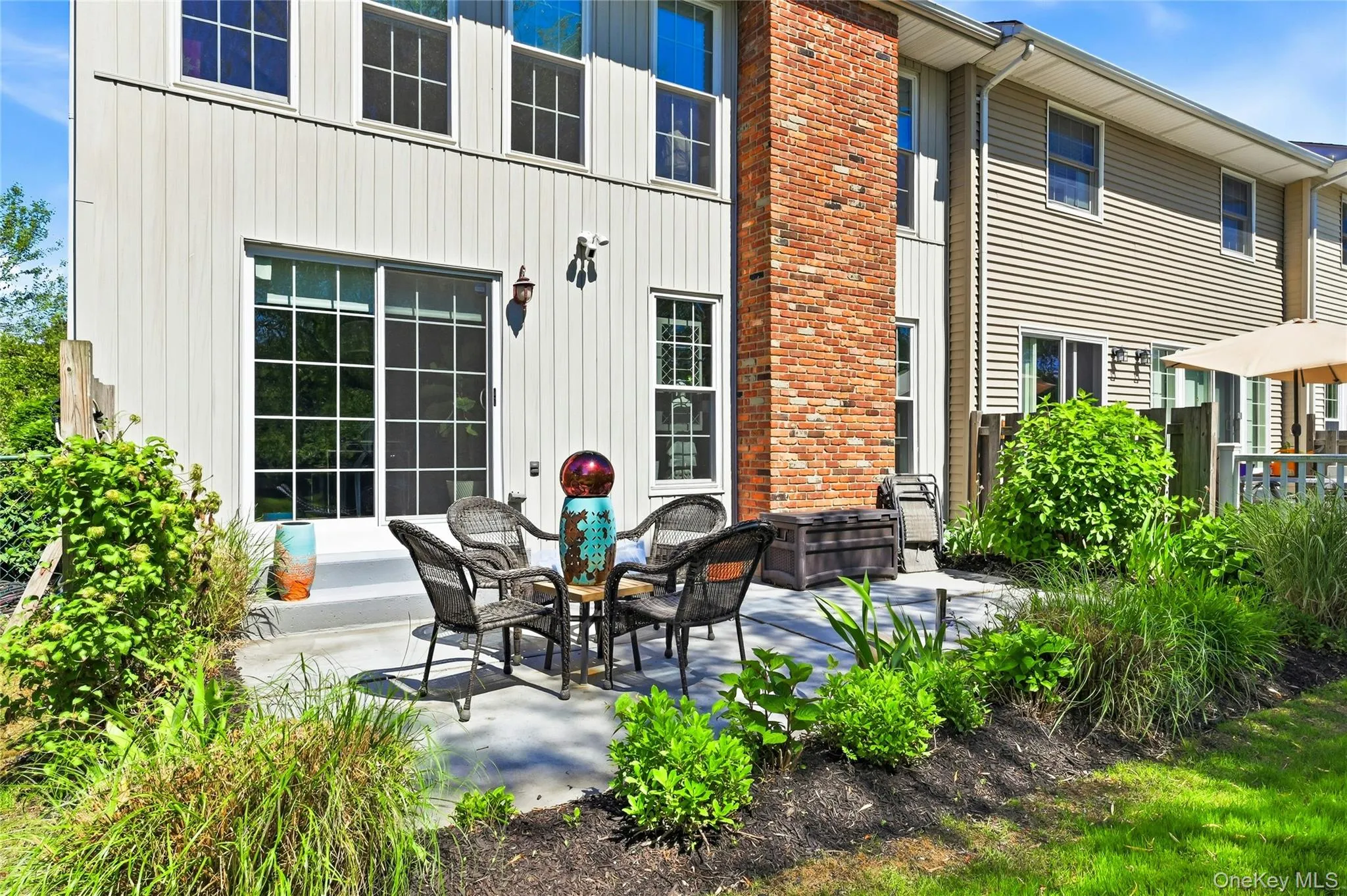 84 Woodlake Drive, Oyster Bay, NY, 2 Bedrooms Bedrooms, 5 Rooms Rooms,2 BathroomsBathrooms,Residential,For Rent,Woodlake,0,1011780 84 Woodlake Drive, Oyster Bay, NY, 2 Bedrooms Bedrooms, 5 Rooms Rooms,2 BathroomsBathrooms,Residential,For Rent,Woodlake,0,1011780