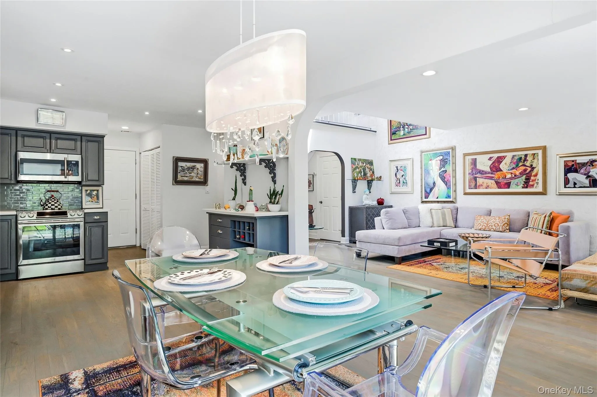 84 Woodlake Drive, Oyster Bay, NY, 2 Bedrooms Bedrooms, 5 Rooms Rooms,2 BathroomsBathrooms,Residential,For Rent,Woodlake,0,1011780 84 Woodlake Drive, Oyster Bay, NY, 2 Bedrooms Bedrooms, 5 Rooms Rooms,2 BathroomsBathrooms,Residential,For Rent,Woodlake,0,1011780