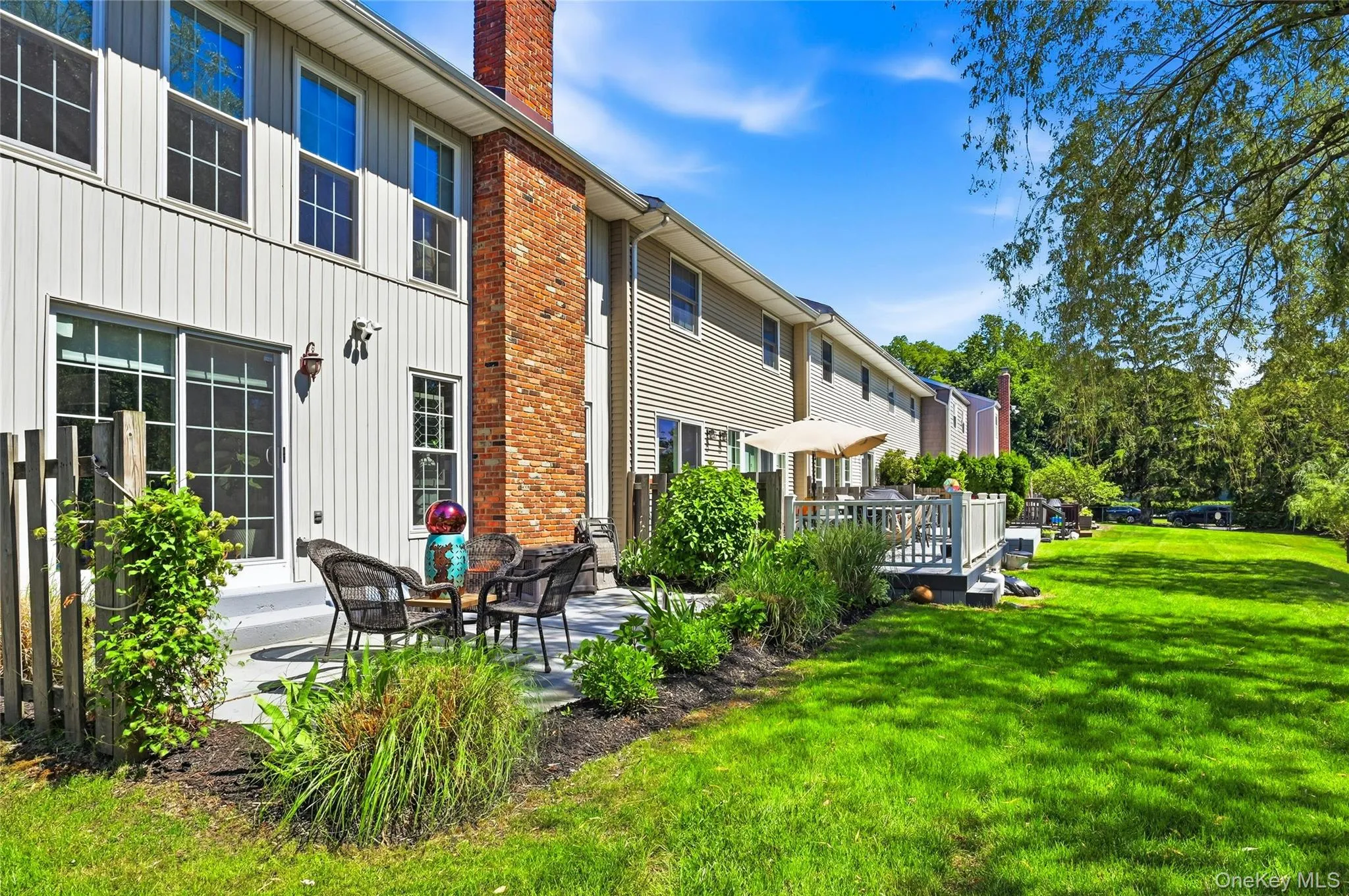 84 Woodlake Drive, Oyster Bay, NY, 2 Bedrooms Bedrooms, 5 Rooms Rooms,2 BathroomsBathrooms,Residential,For Rent,Woodlake,0,1011780 84 Woodlake Drive, Oyster Bay, NY, 2 Bedrooms Bedrooms, 5 Rooms Rooms,2 BathroomsBathrooms,Residential,For Rent,Woodlake,0,1011780