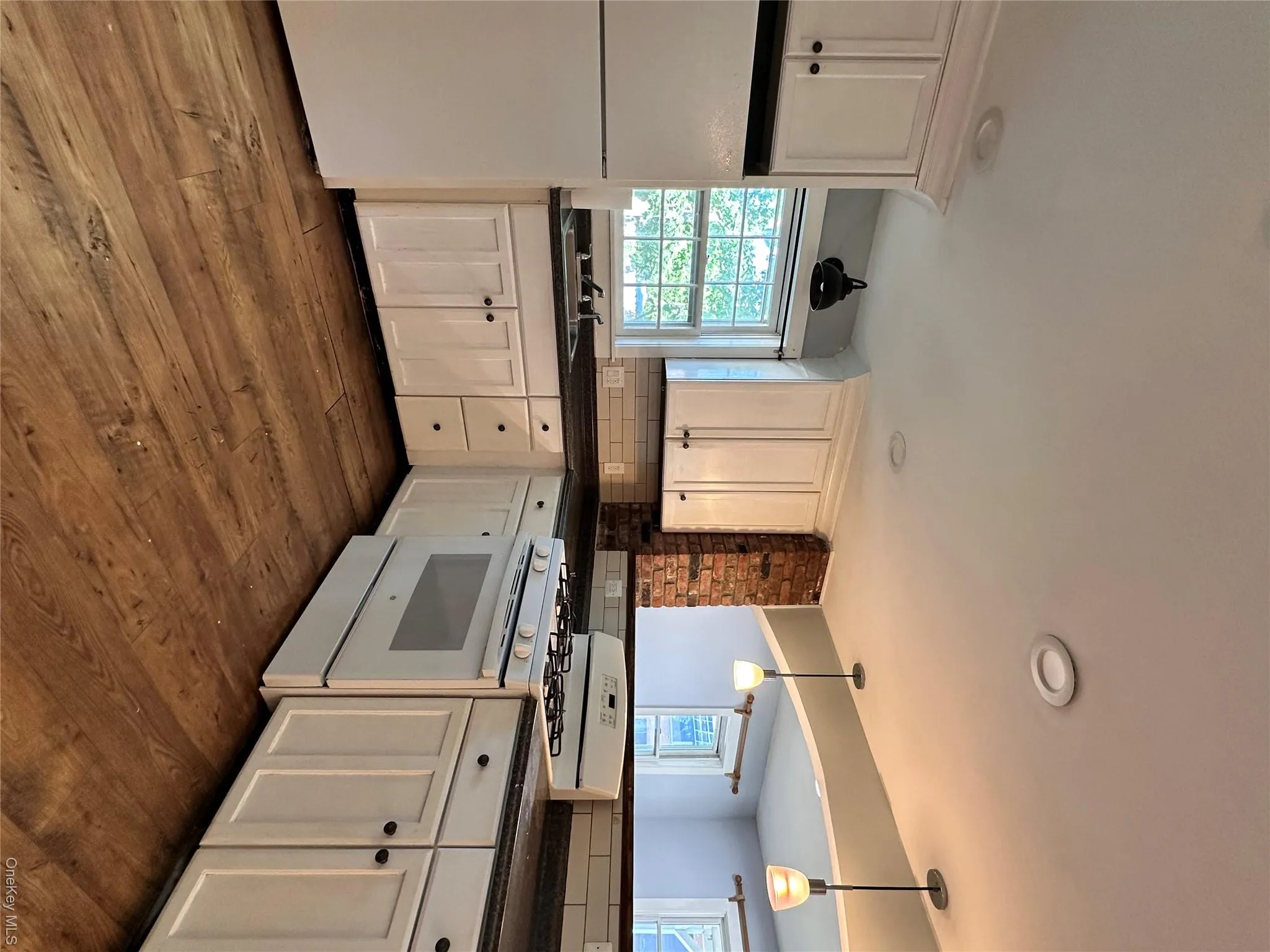 47 Henry Street, Islip, NY, 3 Bedrooms Bedrooms, 5 Rooms Rooms,1 BathroomBathrooms,Residential Lease,For Rent,Henry,0,1011782 47 Henry Street, Islip, NY, 3 Bedrooms Bedrooms, 5 Rooms Rooms,1 BathroomBathrooms,Residential Lease,For Rent,Henry,0,1011782