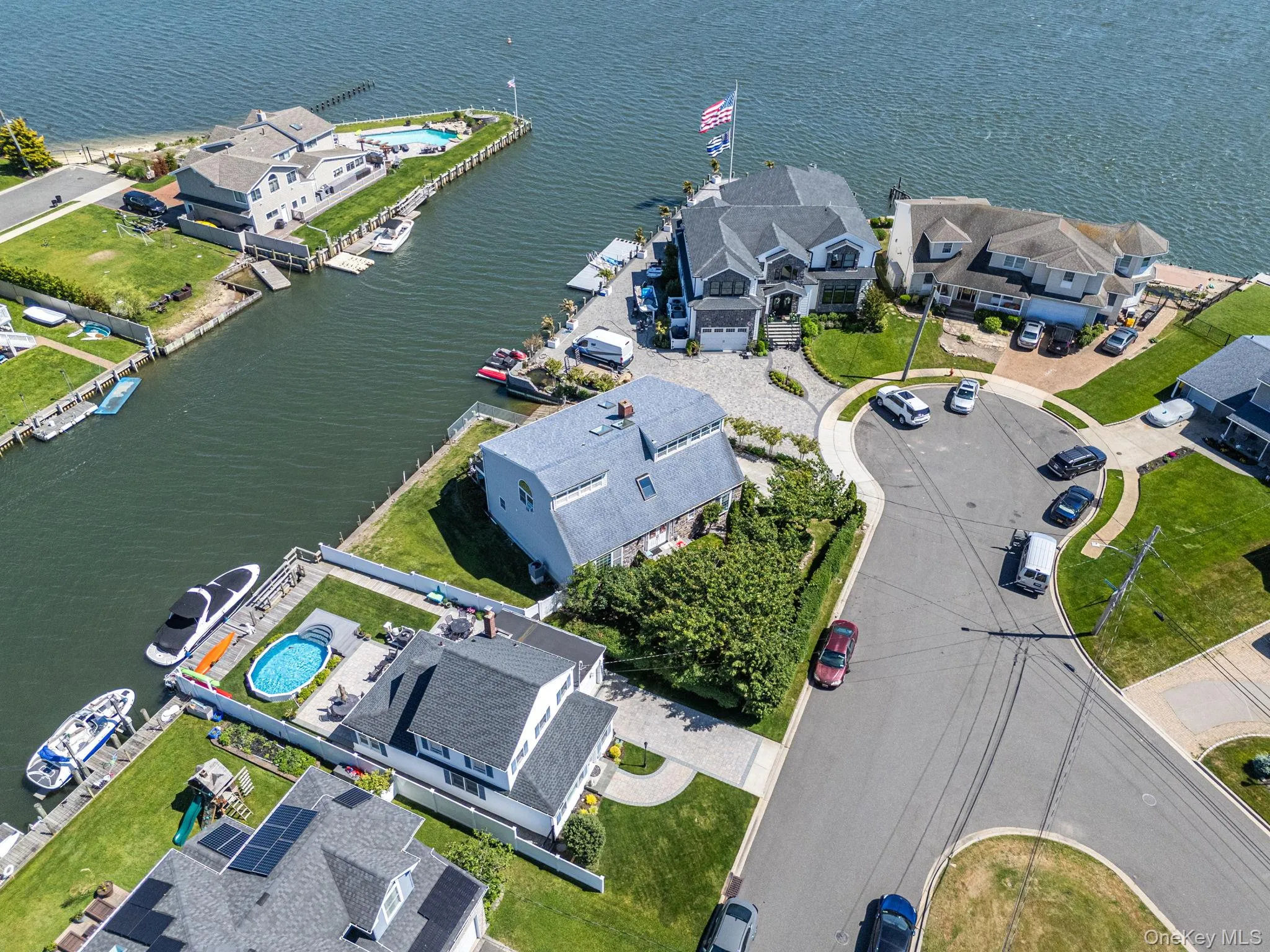 7 Forest Avenue, Oyster Bay, NY, 5 Bedrooms Bedrooms, 12 Rooms Rooms,3 BathroomsBathrooms,Residential,For Rent,Forest,0,1011784 7 Forest Avenue, Oyster Bay, NY, 5 Bedrooms Bedrooms, 12 Rooms Rooms,3 BathroomsBathrooms,Residential,For Rent,Forest,0,1011784