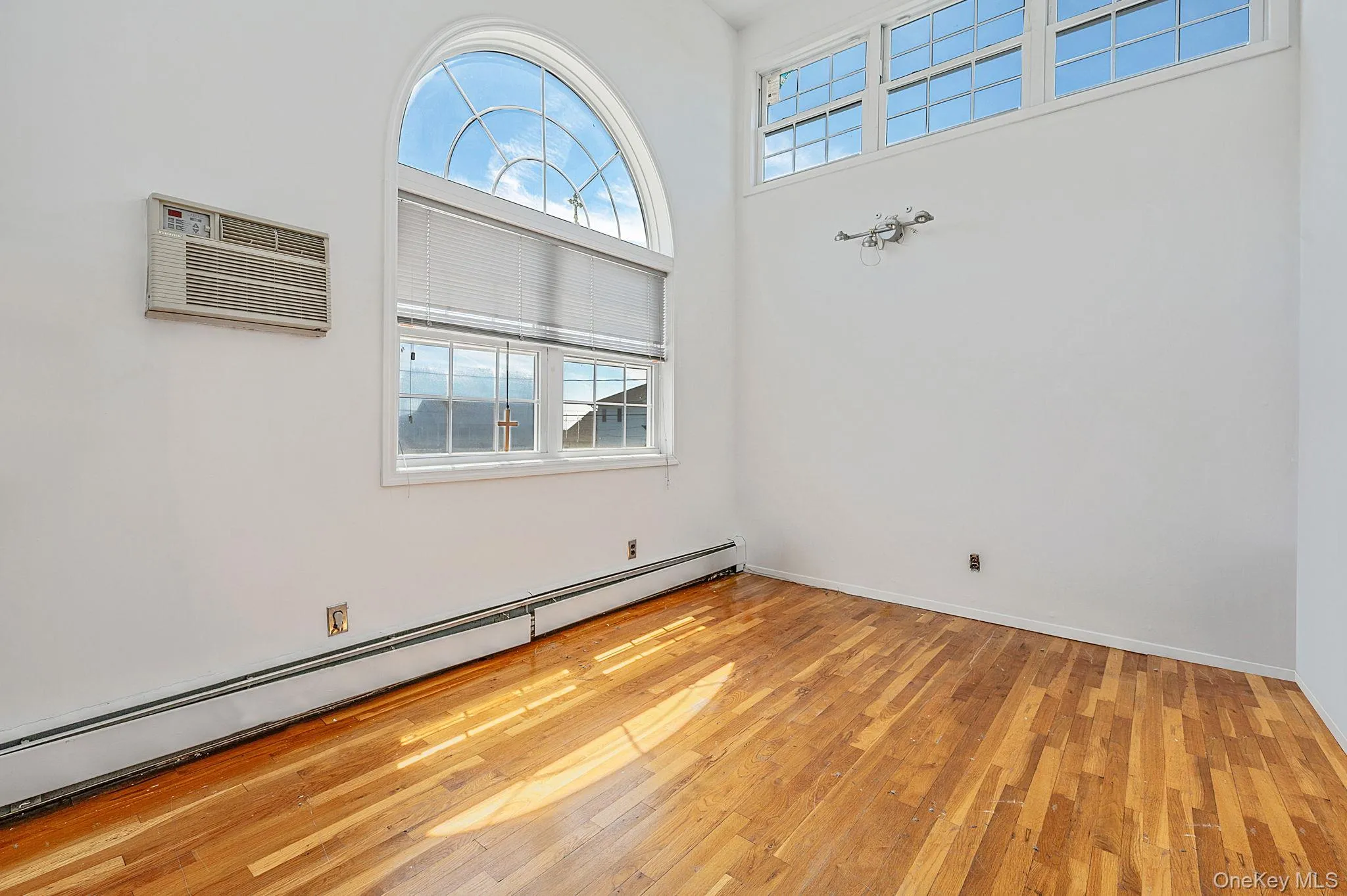 7 Forest Avenue, Oyster Bay, NY, 5 Bedrooms Bedrooms, 12 Rooms Rooms,3 BathroomsBathrooms,Residential,For Rent,Forest,0,1011784 7 Forest Avenue, Oyster Bay, NY, 5 Bedrooms Bedrooms, 12 Rooms Rooms,3 BathroomsBathrooms,Residential,For Rent,Forest,0,1011784