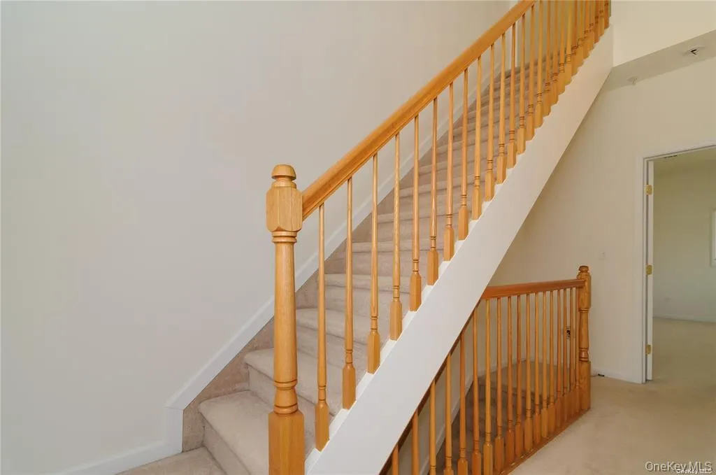 330 Maple Avenue, North Hempstead, NY, 1 Bedroom Bedrooms, 4 Rooms Rooms,1 BathroomBathrooms,Residential Lease,For Rent,Maple,0,1011785 330 Maple Avenue, North Hempstead, NY, 1 Bedroom Bedrooms, 4 Rooms Rooms,1 BathroomBathrooms,Residential Lease,For Rent,Maple,0,1011785
