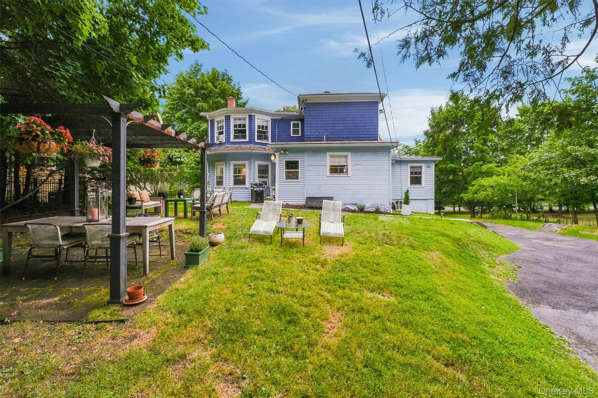 108 Hooker Avenue, Poughkeepsie, NY, 4 Bedrooms Bedrooms, 9 Rooms Rooms,2 BathroomsBathrooms,Residential Lease,For Rent,Hooker,0,1011786 108 Hooker Avenue, Poughkeepsie, NY, 4 Bedrooms Bedrooms, 9 Rooms Rooms,2 BathroomsBathrooms,Residential Lease,For Rent,Hooker,0,1011786