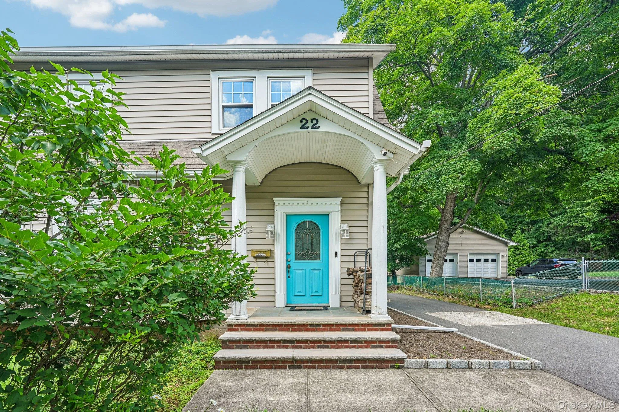 22 Grandview Avenue, Ramapo, NY, 3 Bedrooms Bedrooms, 7 Rooms Rooms,1 BathroomBathrooms,Residential,For Rent,Grandview,0,1011788 22 Grandview Avenue, Ramapo, NY, 3 Bedrooms Bedrooms, 7 Rooms Rooms,1 BathroomBathrooms,Residential,For Rent,Grandview,0,1011788