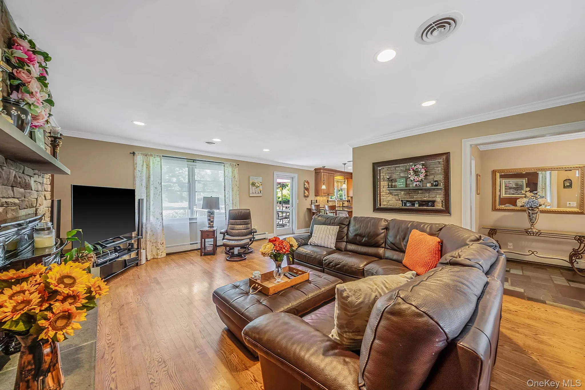 7 Carrie Court, Smithtown, NY, 3 Bedrooms Bedrooms, 7 Rooms Rooms,3 BathroomsBathrooms,Residential,For Rent,Carrie,0,KEY1011789 7 Carrie Court, Smithtown, NY, 3 Bedrooms Bedrooms, 7 Rooms Rooms,3 BathroomsBathrooms,Residential,For Rent,Carrie,0,KEY1011789