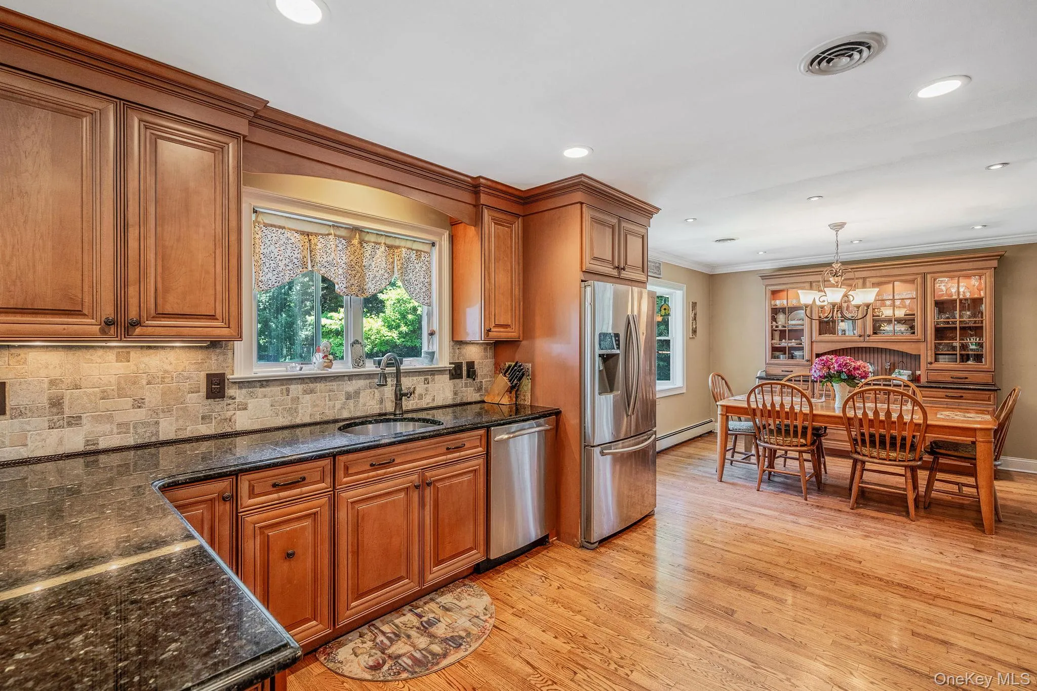 7 Carrie Court, Smithtown, NY, 3 Bedrooms Bedrooms, 7 Rooms Rooms,3 BathroomsBathrooms,Residential,For Rent,Carrie,0,KEY1011789 7 Carrie Court, Smithtown, NY, 3 Bedrooms Bedrooms, 7 Rooms Rooms,3 BathroomsBathrooms,Residential,For Rent,Carrie,0,KEY1011789