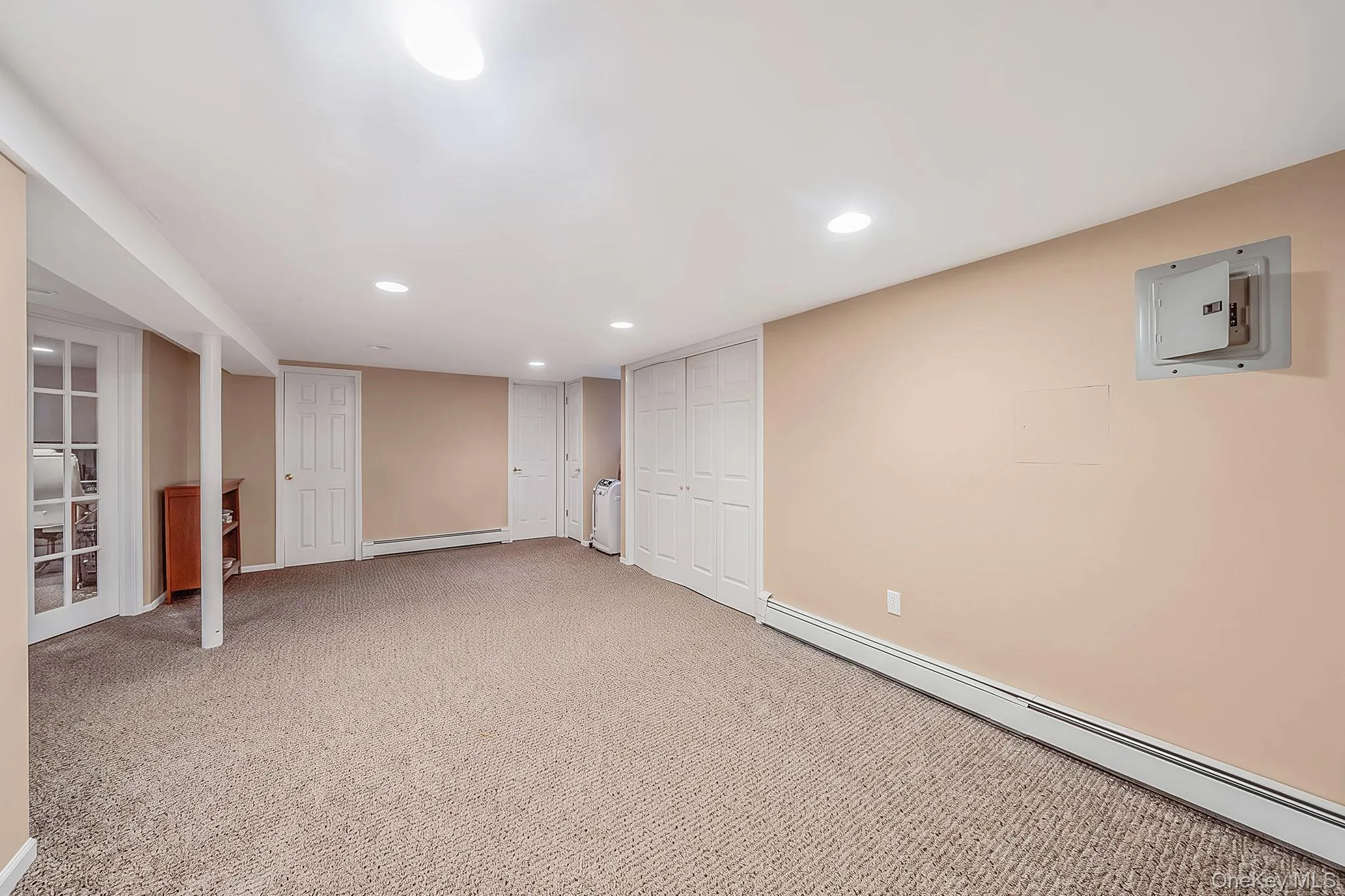 7 Carrie Court, Smithtown, NY, 3 Bedrooms Bedrooms, 7 Rooms Rooms,3 BathroomsBathrooms,Residential,For Rent,Carrie,0,KEY1011789 7 Carrie Court, Smithtown, NY, 3 Bedrooms Bedrooms, 7 Rooms Rooms,3 BathroomsBathrooms,Residential,For Rent,Carrie,0,KEY1011789