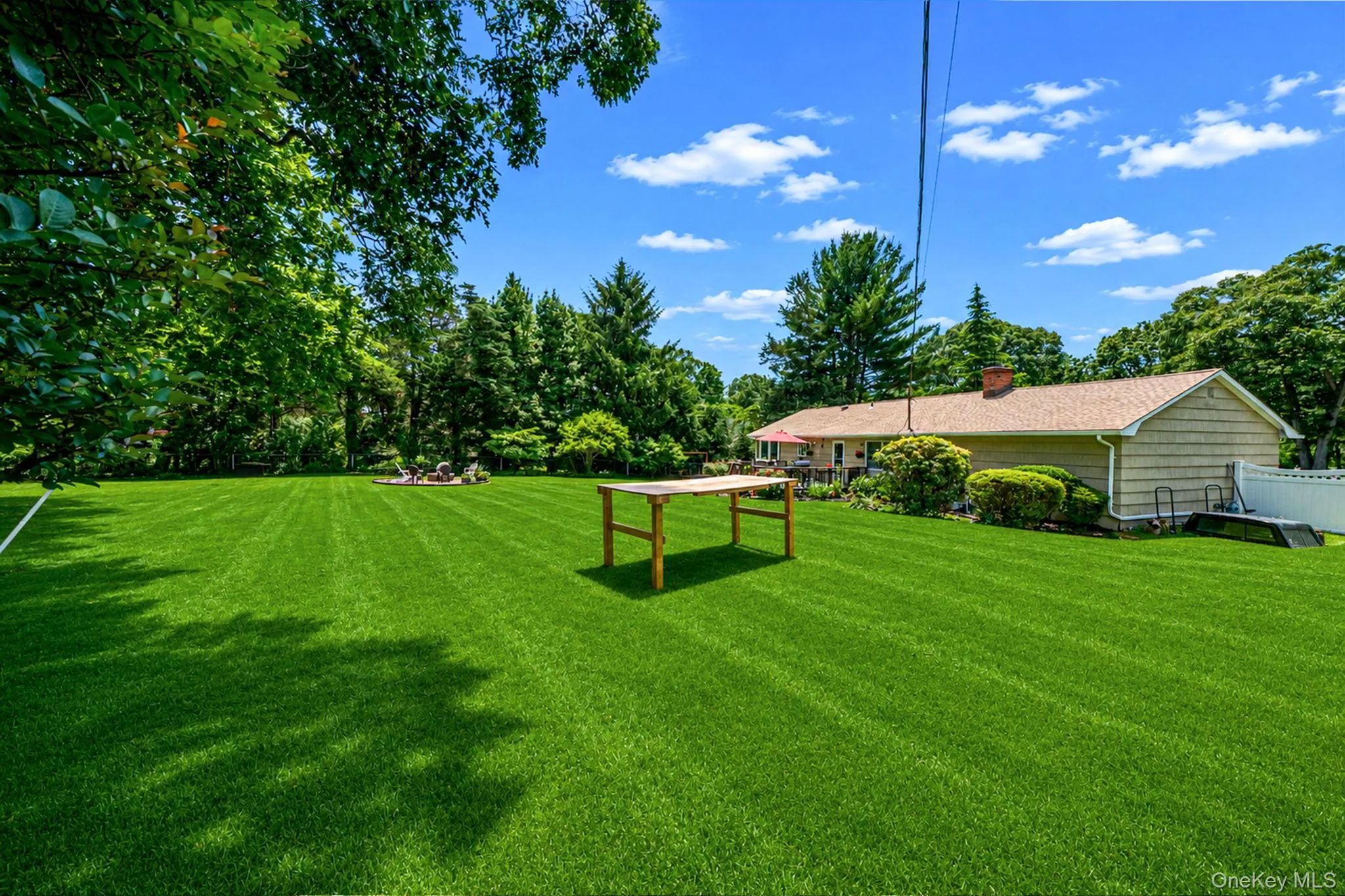 7 Carrie Court, Smithtown, NY, 3 Bedrooms Bedrooms, 7 Rooms Rooms,3 BathroomsBathrooms,Residential,For Rent,Carrie,0,KEY1011789 7 Carrie Court, Smithtown, NY, 3 Bedrooms Bedrooms, 7 Rooms Rooms,3 BathroomsBathrooms,Residential,For Rent,Carrie,0,KEY1011789