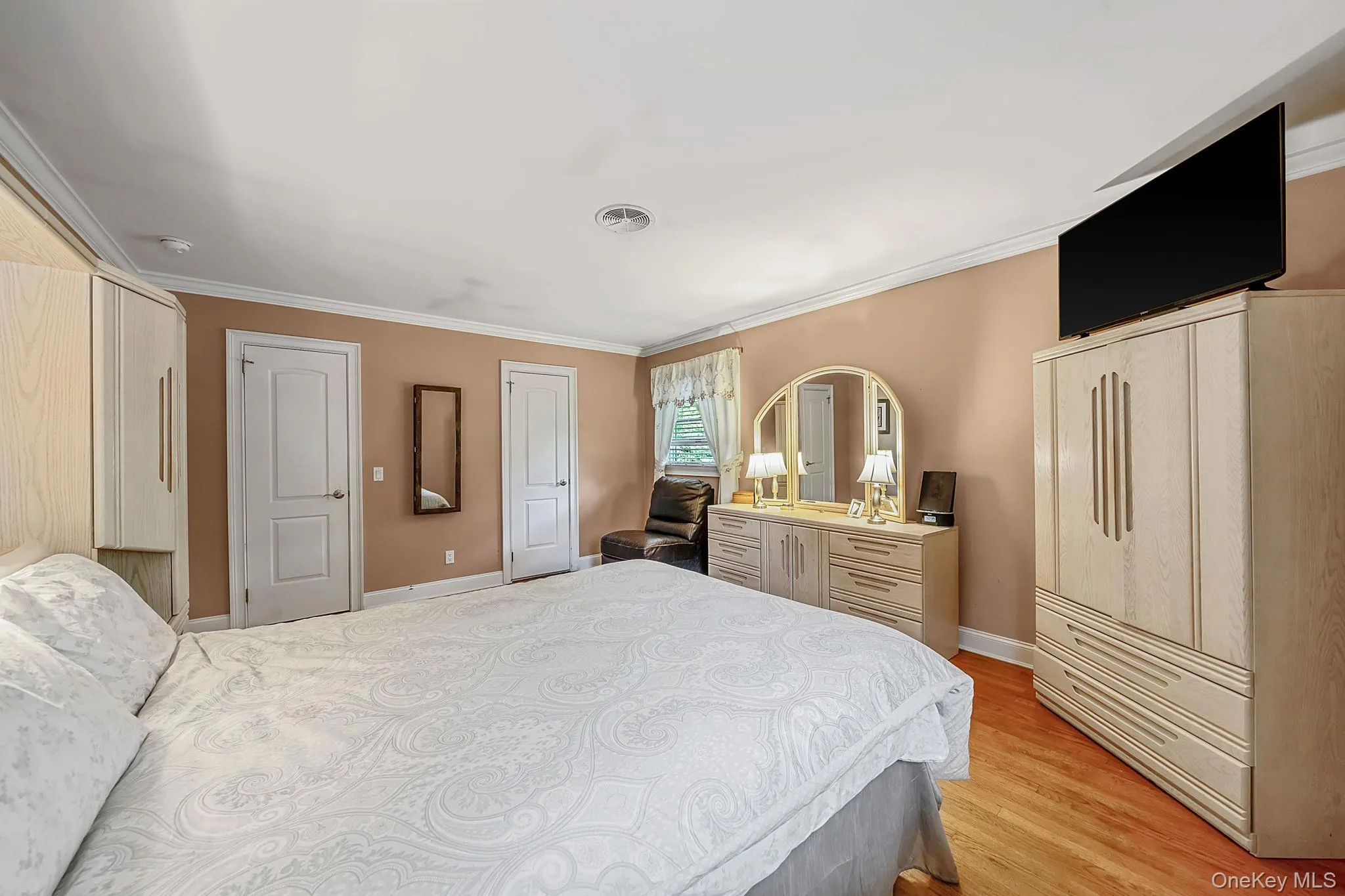 7 Carrie Court, Smithtown, NY, 3 Bedrooms Bedrooms, 7 Rooms Rooms,3 BathroomsBathrooms,Residential,For Rent,Carrie,0,KEY1011789 7 Carrie Court, Smithtown, NY, 3 Bedrooms Bedrooms, 7 Rooms Rooms,3 BathroomsBathrooms,Residential,For Rent,Carrie,0,KEY1011789