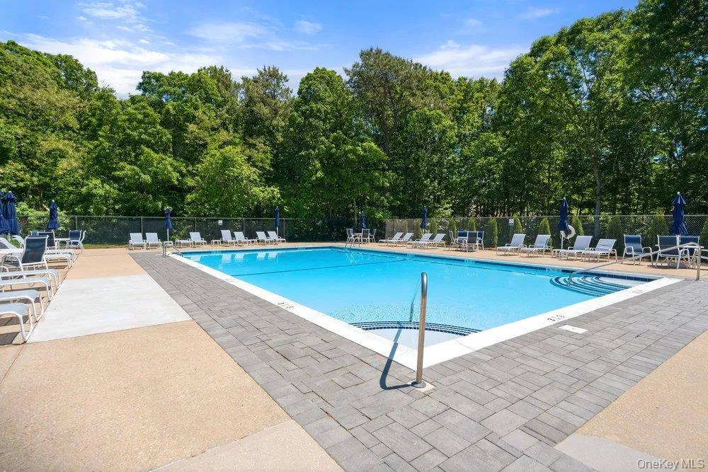 532 Race Place, Islip, NY, 2 Bedrooms Bedrooms, 5 Rooms Rooms,1 BathroomBathrooms,Residential,For Rent,Race,0,1011793 532 Race Place, Islip, NY, 2 Bedrooms Bedrooms, 5 Rooms Rooms,1 BathroomBathrooms,Residential,For Rent,Race,0,1011793