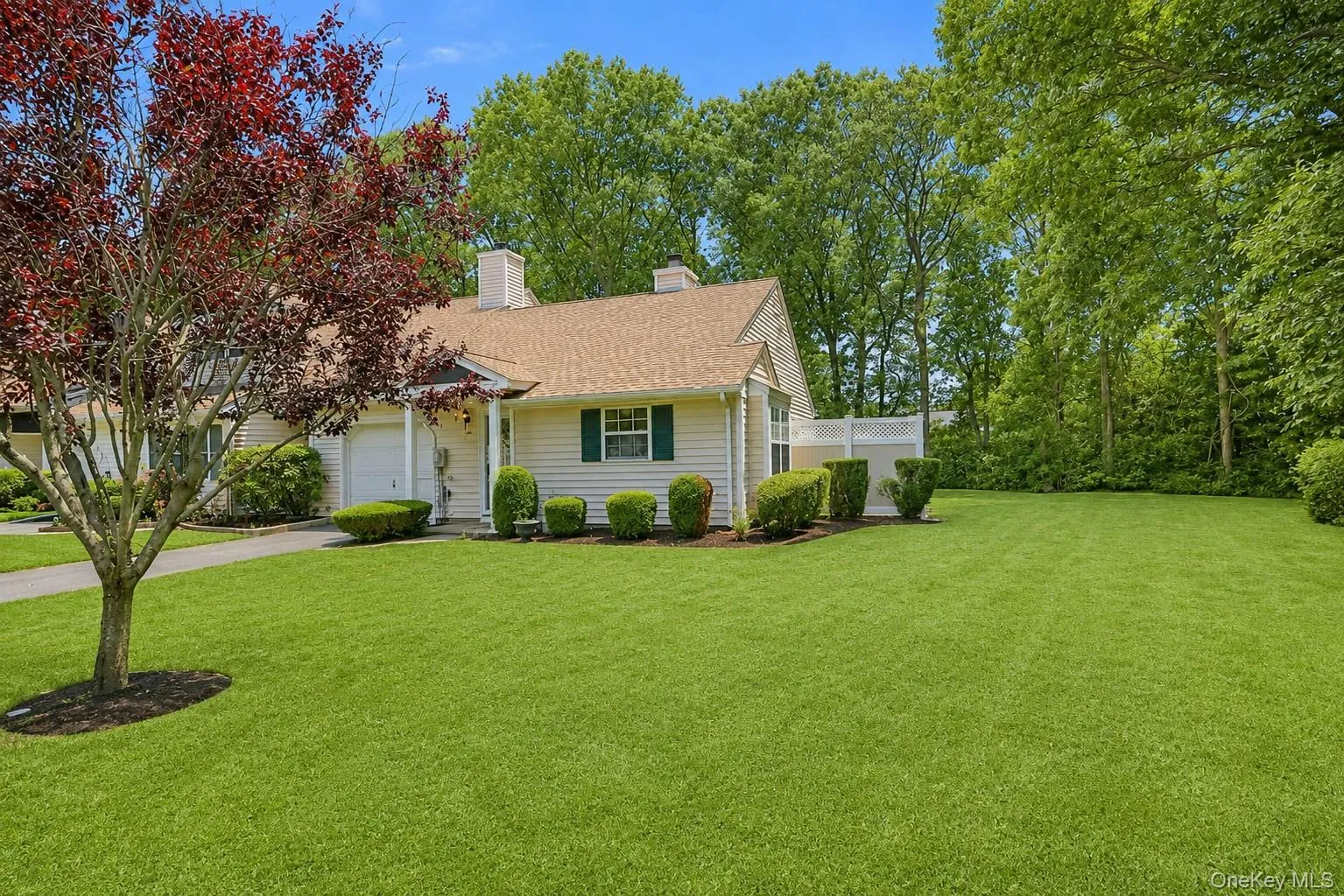 532 Race Place, Islip, NY, 2 Bedrooms Bedrooms, 5 Rooms Rooms,1 BathroomBathrooms,Residential,For Rent,Race,0,1011793 532 Race Place, Islip, NY, 2 Bedrooms Bedrooms, 5 Rooms Rooms,1 BathroomBathrooms,Residential,For Rent,Race,0,1011793