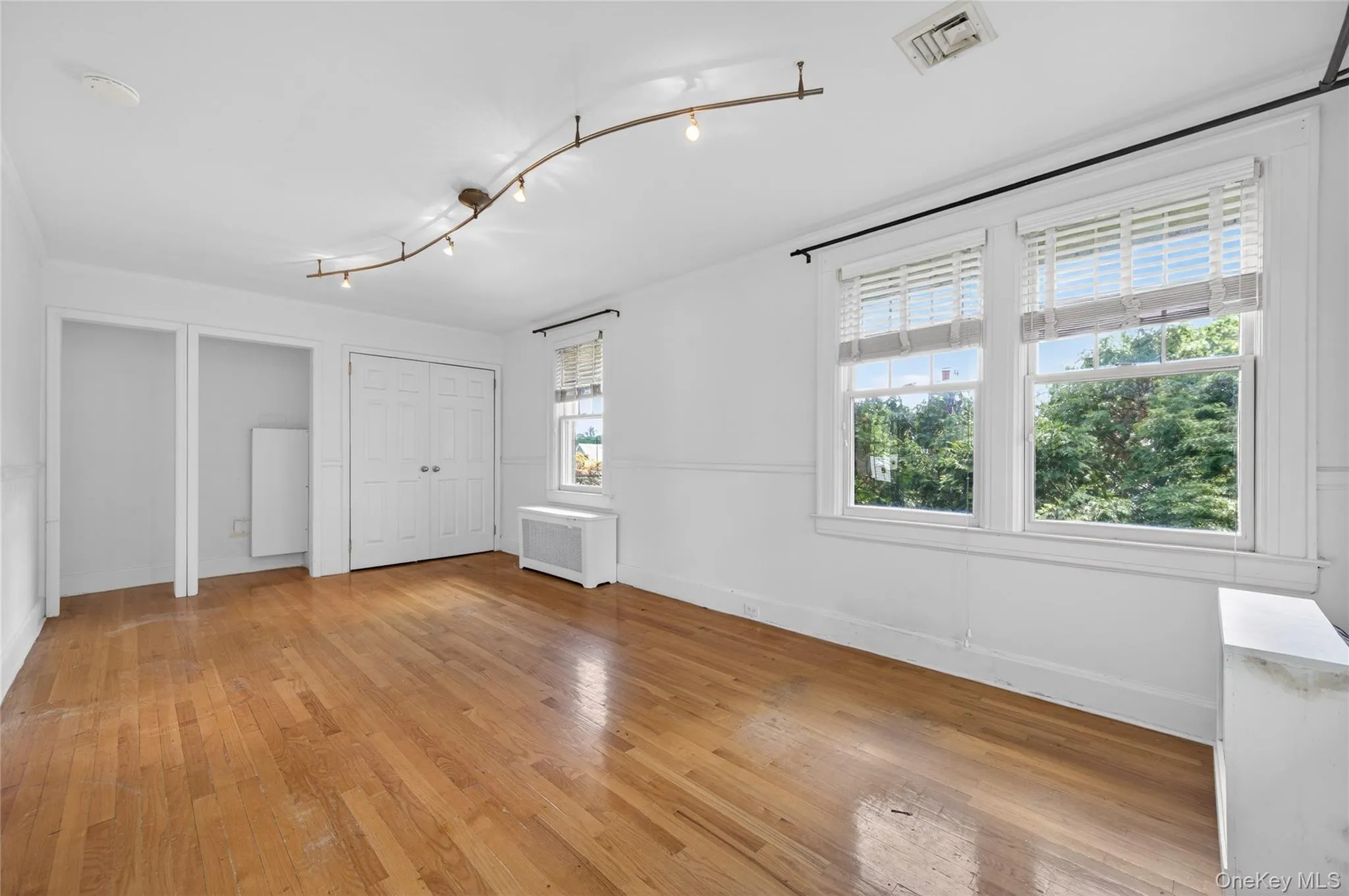90 Mackey Avenue, North Hempstead, NY, 4 Bedrooms Bedrooms, 8 Rooms Rooms,2 BathroomsBathrooms,Residential Lease,For Rent,Mackey,0,1011795 90 Mackey Avenue, North Hempstead, NY, 4 Bedrooms Bedrooms, 8 Rooms Rooms,2 BathroomsBathrooms,Residential Lease,For Rent,Mackey,0,1011795