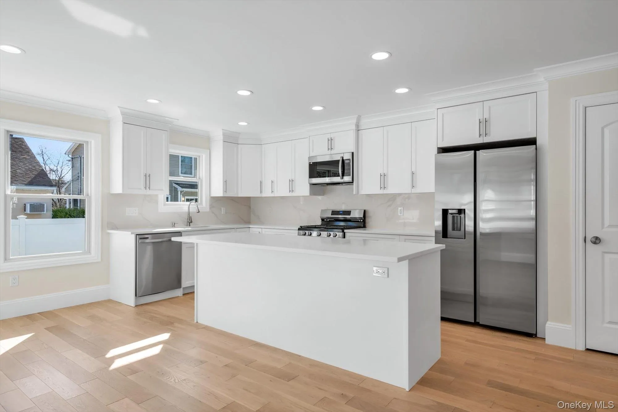68 Edgewood, North Hempstead, NY, 5 Bedrooms Bedrooms, 8 Rooms Rooms,3 BathroomsBathrooms,Residential Lease,For Rent,Edgewood,0,1011796 68 Edgewood, North Hempstead, NY, 5 Bedrooms Bedrooms, 8 Rooms Rooms,3 BathroomsBathrooms,Residential Lease,For Rent,Edgewood,0,1011796