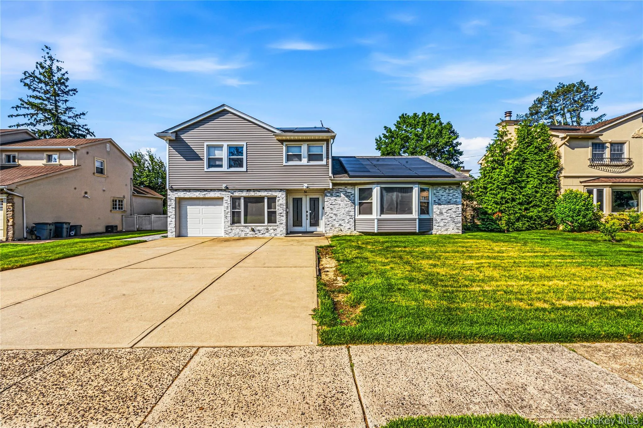31 Sutton Hill Lane, North Hempstead, NY, 4 Bedrooms Bedrooms, 8 Rooms Rooms,2 BathroomsBathrooms,Residential Lease,For Rent,Sutton Hill,0,1011798 31 Sutton Hill Lane, North Hempstead, NY, 4 Bedrooms Bedrooms, 8 Rooms Rooms,2 BathroomsBathrooms,Residential Lease,For Rent,Sutton Hill,0,1011798