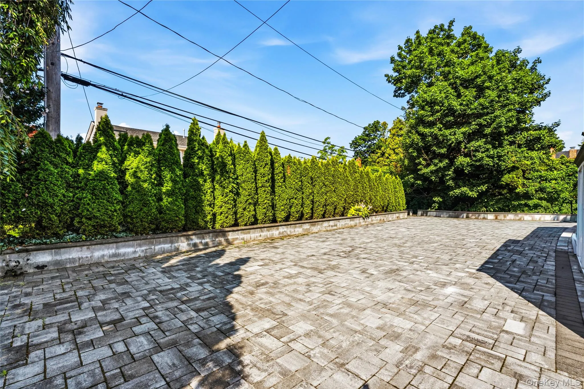 31 Sutton Hill Lane, North Hempstead, NY, 4 Bedrooms Bedrooms, 8 Rooms Rooms,2 BathroomsBathrooms,Residential Lease,For Rent,Sutton Hill,0,1011798 31 Sutton Hill Lane, North Hempstead, NY, 4 Bedrooms Bedrooms, 8 Rooms Rooms,2 BathroomsBathrooms,Residential Lease,For Rent,Sutton Hill,0,1011798