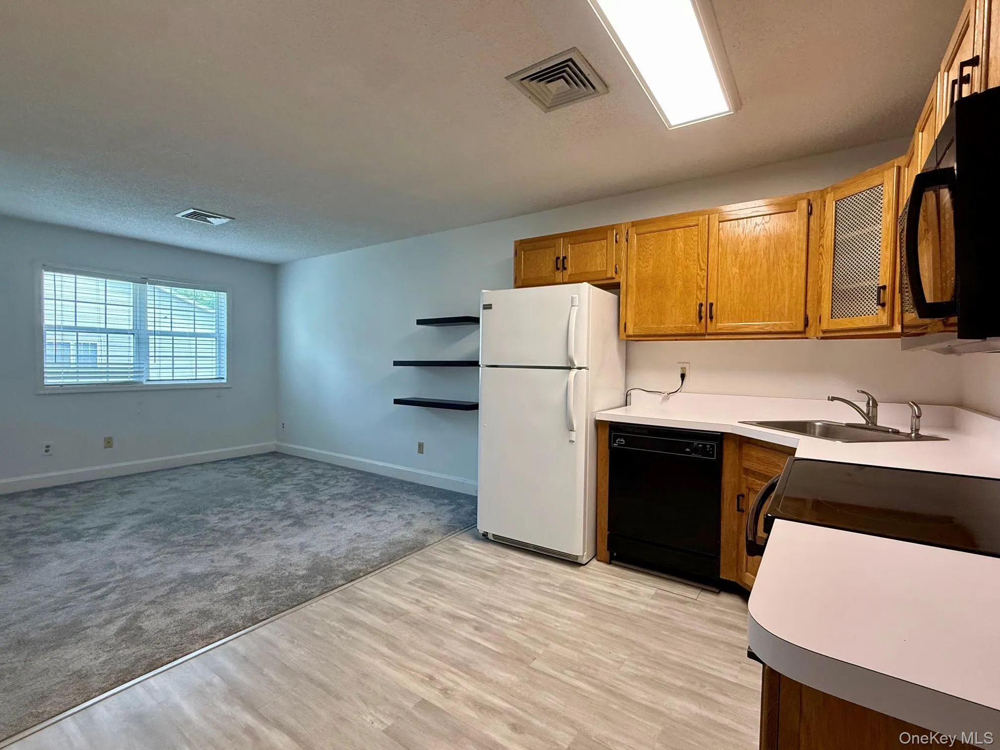 45 Tivoli Gardens, Red Hook, NY, 1 Bedroom Bedrooms, 2 Rooms Rooms,1 BathroomBathrooms,Residential,For Rent,Tivoli,0,1011801 45 Tivoli Gardens, Red Hook, NY, 1 Bedroom Bedrooms, 2 Rooms Rooms,1 BathroomBathrooms,Residential,For Rent,Tivoli,0,1011801