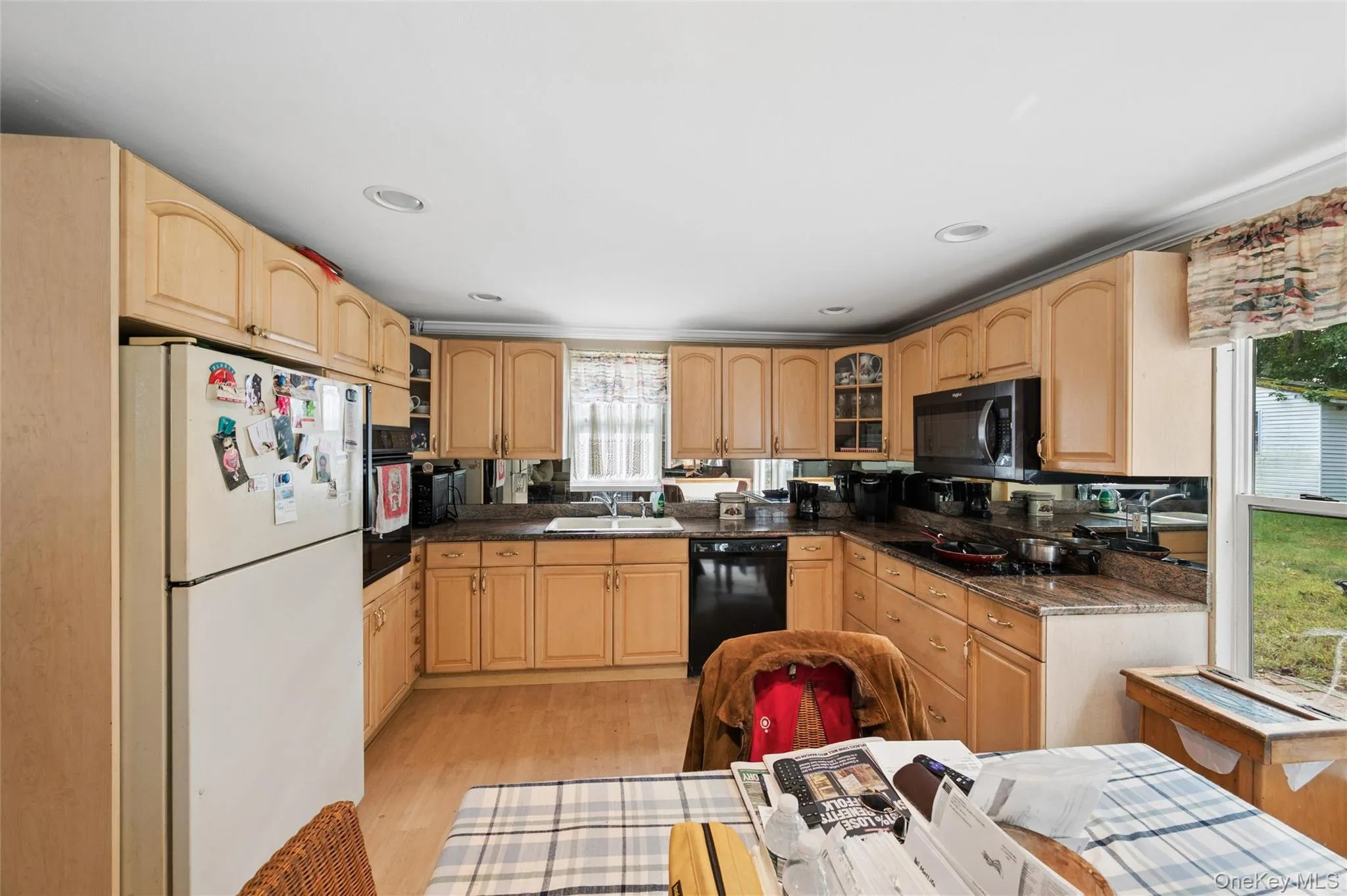 10 Elk Lane, Brookhaven, NY, 4 Bedrooms Bedrooms, 9 Rooms Rooms,2 BathroomsBathrooms,Residential,For Rent,Elk,0,1011802 10 Elk Lane, Brookhaven, NY, 4 Bedrooms Bedrooms, 9 Rooms Rooms,2 BathroomsBathrooms,Residential,For Rent,Elk,0,1011802