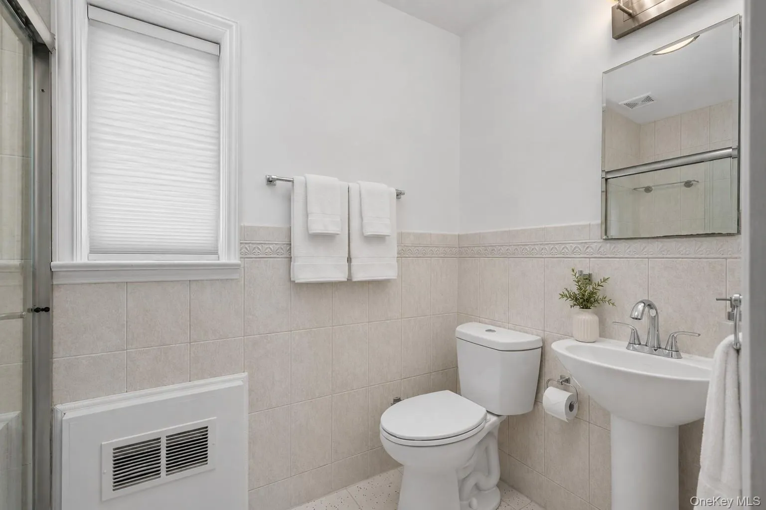 39 Jane Street, Greenburgh, NY, 4 Bedrooms Bedrooms, 9 Rooms Rooms,3 BathroomsBathrooms,Residential,For Rent,Jane,0,KEY1011803 39 Jane Street, Greenburgh, NY, 4 Bedrooms Bedrooms, 9 Rooms Rooms,3 BathroomsBathrooms,Residential,For Rent,Jane,0,KEY1011803