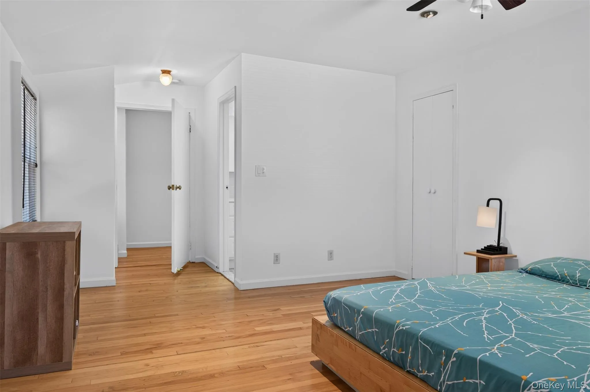 39 Jane Street, Greenburgh, NY, 4 Bedrooms Bedrooms, 9 Rooms Rooms,3 BathroomsBathrooms,Residential,For Rent,Jane,0,KEY1011803 39 Jane Street, Greenburgh, NY, 4 Bedrooms Bedrooms, 9 Rooms Rooms,3 BathroomsBathrooms,Residential,For Rent,Jane,0,KEY1011803