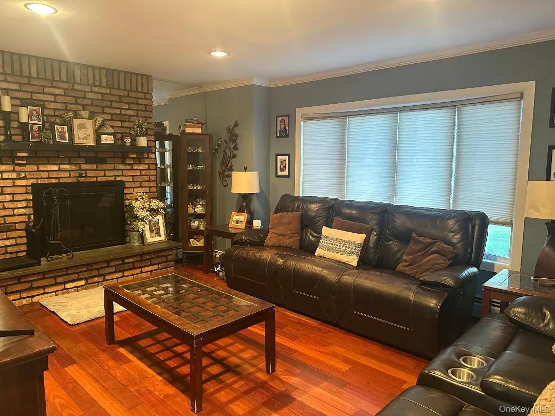 26 Fallen Leaf Road, Islip, NY, 4 Bedrooms Bedrooms, 7 Rooms Rooms,2 BathroomsBathrooms,Residential,For Rent,Fallen Leaf,0,1011805 26 Fallen Leaf Road, Islip, NY, 4 Bedrooms Bedrooms, 7 Rooms Rooms,2 BathroomsBathrooms,Residential,For Rent,Fallen Leaf,0,1011805