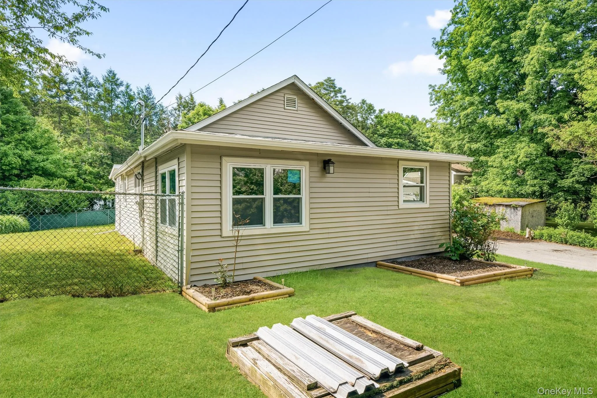 12 Dickerson Place, Warwick (town), NY, 3 Bedrooms Bedrooms, 11 Rooms Rooms,1 BathroomBathrooms,Residential,For Rent,Dickerson,0,1011807 12 Dickerson Place, Warwick (town), NY, 3 Bedrooms Bedrooms, 11 Rooms Rooms,1 BathroomBathrooms,Residential,For Rent,Dickerson,0,1011807