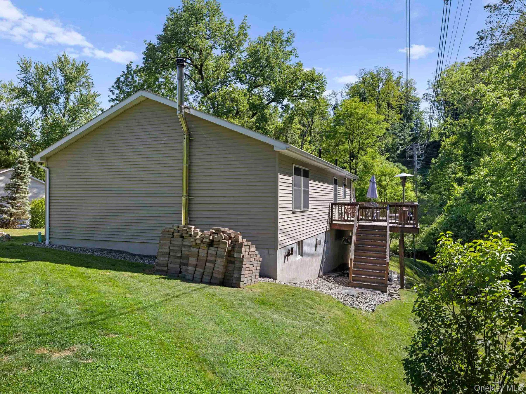 235 Wilbur Avenue, Kingston, NY, 3 Bedrooms Bedrooms, 6 Rooms Rooms,2 BathroomsBathrooms,Residential,For Rent,Wilbur,0,1011812 235 Wilbur Avenue, Kingston, NY, 3 Bedrooms Bedrooms, 6 Rooms Rooms,2 BathroomsBathrooms,Residential,For Rent,Wilbur,0,1011812