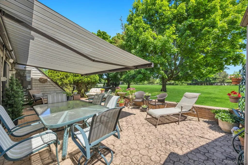 202 Captains Way, Islip, NY, 2 Bedrooms Bedrooms, 7 Rooms Rooms,2 BathroomsBathrooms,Residential,For Rent,Captains,0,1011815 202 Captains Way, Islip, NY, 2 Bedrooms Bedrooms, 7 Rooms Rooms,2 BathroomsBathrooms,Residential,For Rent,Captains,0,1011815