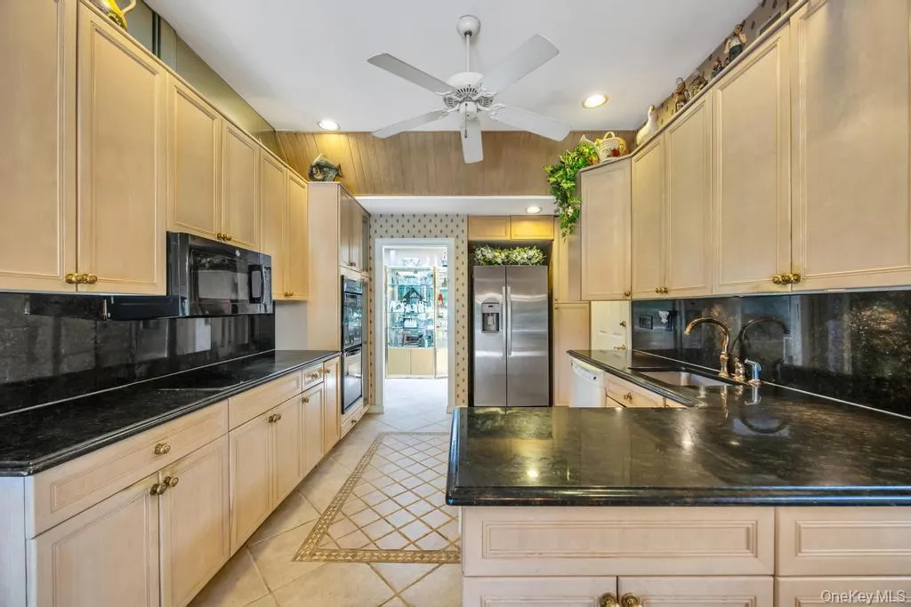 202 Captains Way, Islip, NY, 2 Bedrooms Bedrooms, 7 Rooms Rooms,2 BathroomsBathrooms,Residential,For Rent,Captains,0,1011815 202 Captains Way, Islip, NY, 2 Bedrooms Bedrooms, 7 Rooms Rooms,2 BathroomsBathrooms,Residential,For Rent,Captains,0,1011815