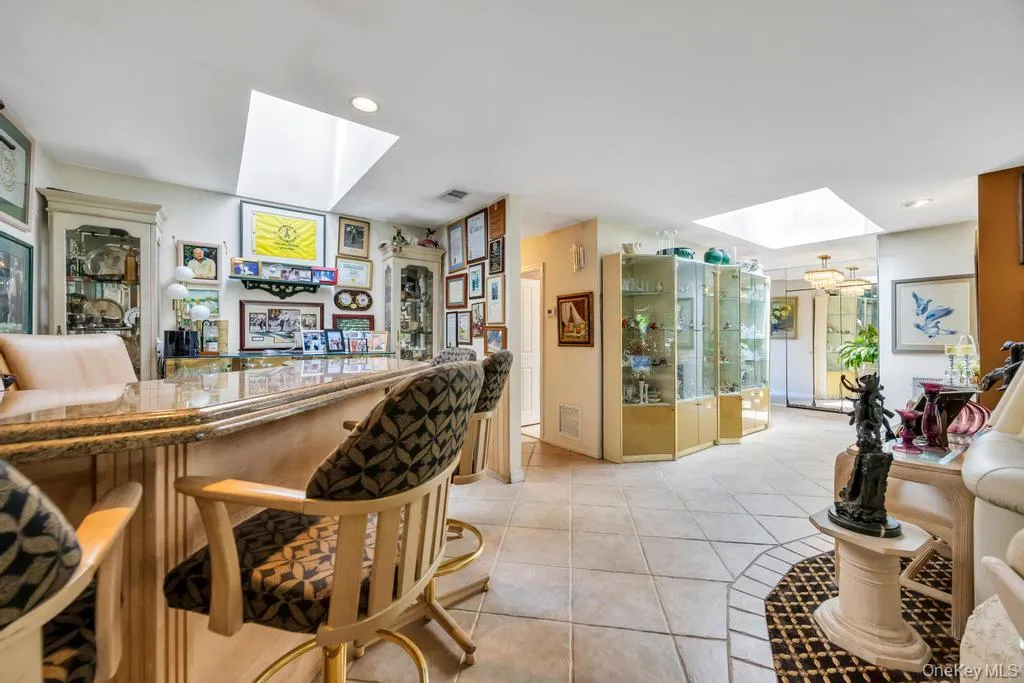 202 Captains Way, Islip, NY, 2 Bedrooms Bedrooms, 7 Rooms Rooms,2 BathroomsBathrooms,Residential,For Rent,Captains,0,1011815 202 Captains Way, Islip, NY, 2 Bedrooms Bedrooms, 7 Rooms Rooms,2 BathroomsBathrooms,Residential,For Rent,Captains,0,1011815