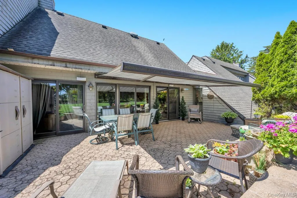 202 Captains Way, Islip, NY, 2 Bedrooms Bedrooms, 7 Rooms Rooms,2 BathroomsBathrooms,Residential,For Rent,Captains,0,1011815 202 Captains Way, Islip, NY, 2 Bedrooms Bedrooms, 7 Rooms Rooms,2 BathroomsBathrooms,Residential,For Rent,Captains,0,1011815