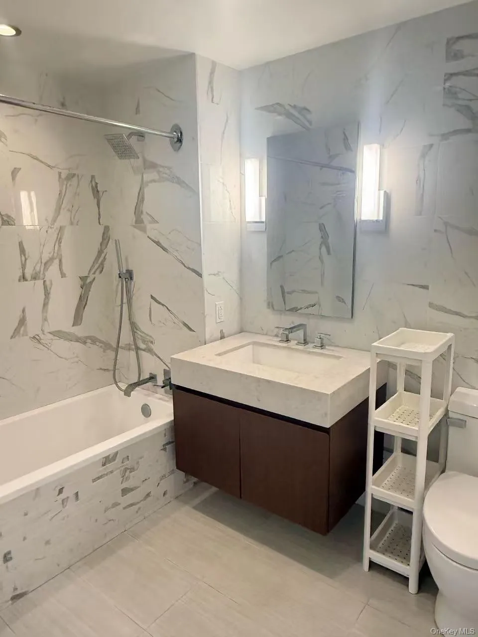138-35 39th Avenue, New York, NY, 1 Bedroom Bedrooms, 5 Rooms Rooms,1 BathroomBathrooms,Residential Lease,For Rent,39th,0,1011816 138-35 39th Avenue, New York, NY, 1 Bedroom Bedrooms, 5 Rooms Rooms,1 BathroomBathrooms,Residential Lease,For Rent,39th,0,1011816