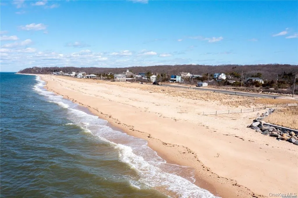 1225 Leeton Drive, Southold, NY, 4 Bedrooms Bedrooms, 5 Rooms Rooms,2 BathroomsBathrooms,Residential Lease,For Rent,Leeton,0,1011820 1225 Leeton Drive, Southold, NY, 4 Bedrooms Bedrooms, 5 Rooms Rooms,2 BathroomsBathrooms,Residential Lease,For Rent,Leeton,0,1011820