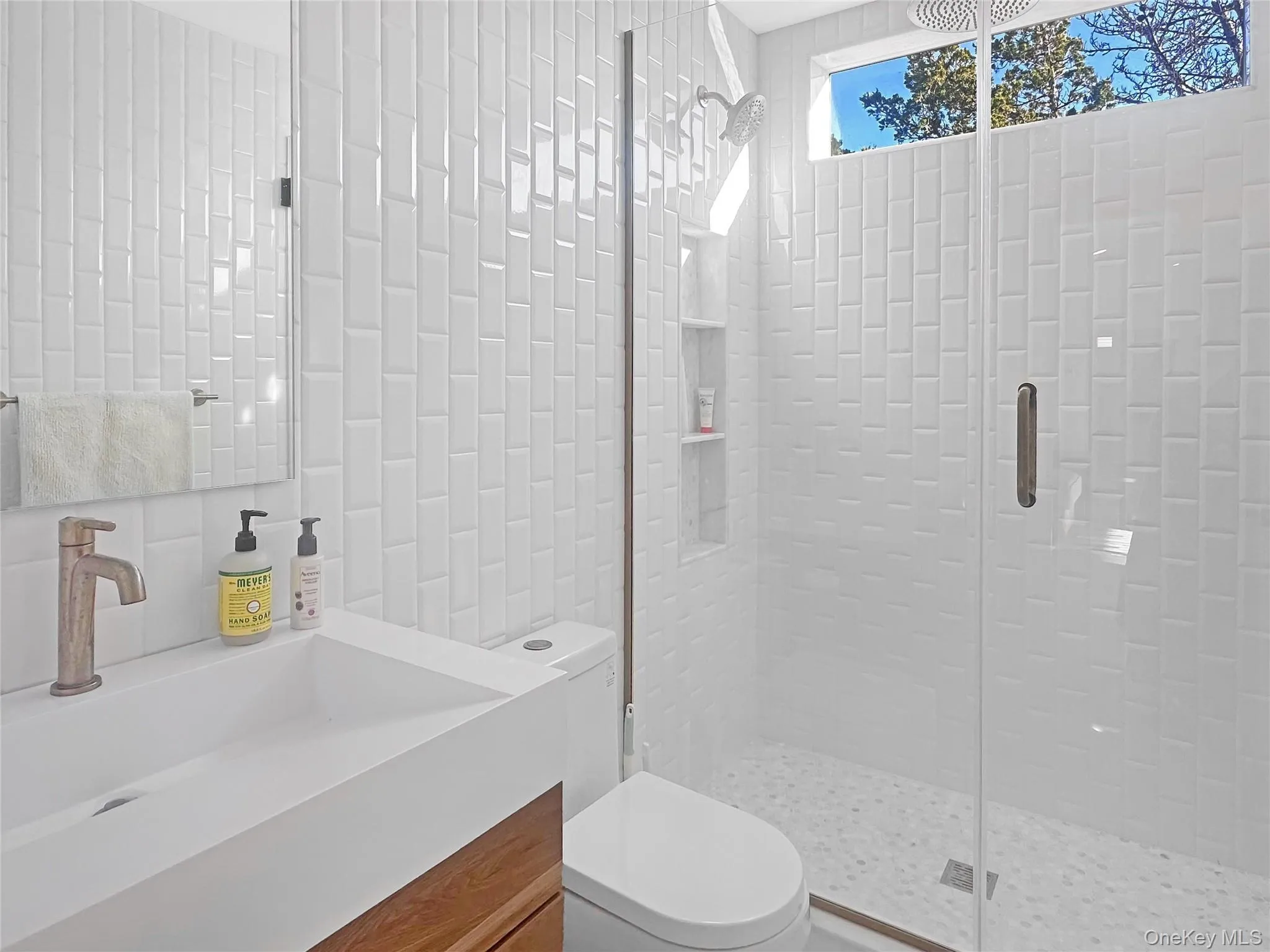 1225 Leeton Drive, Southold, NY, 4 Bedrooms Bedrooms, 5 Rooms Rooms,2 BathroomsBathrooms,Residential Lease,For Rent,Leeton,0,1011820 1225 Leeton Drive, Southold, NY, 4 Bedrooms Bedrooms, 5 Rooms Rooms,2 BathroomsBathrooms,Residential Lease,For Rent,Leeton,0,1011820